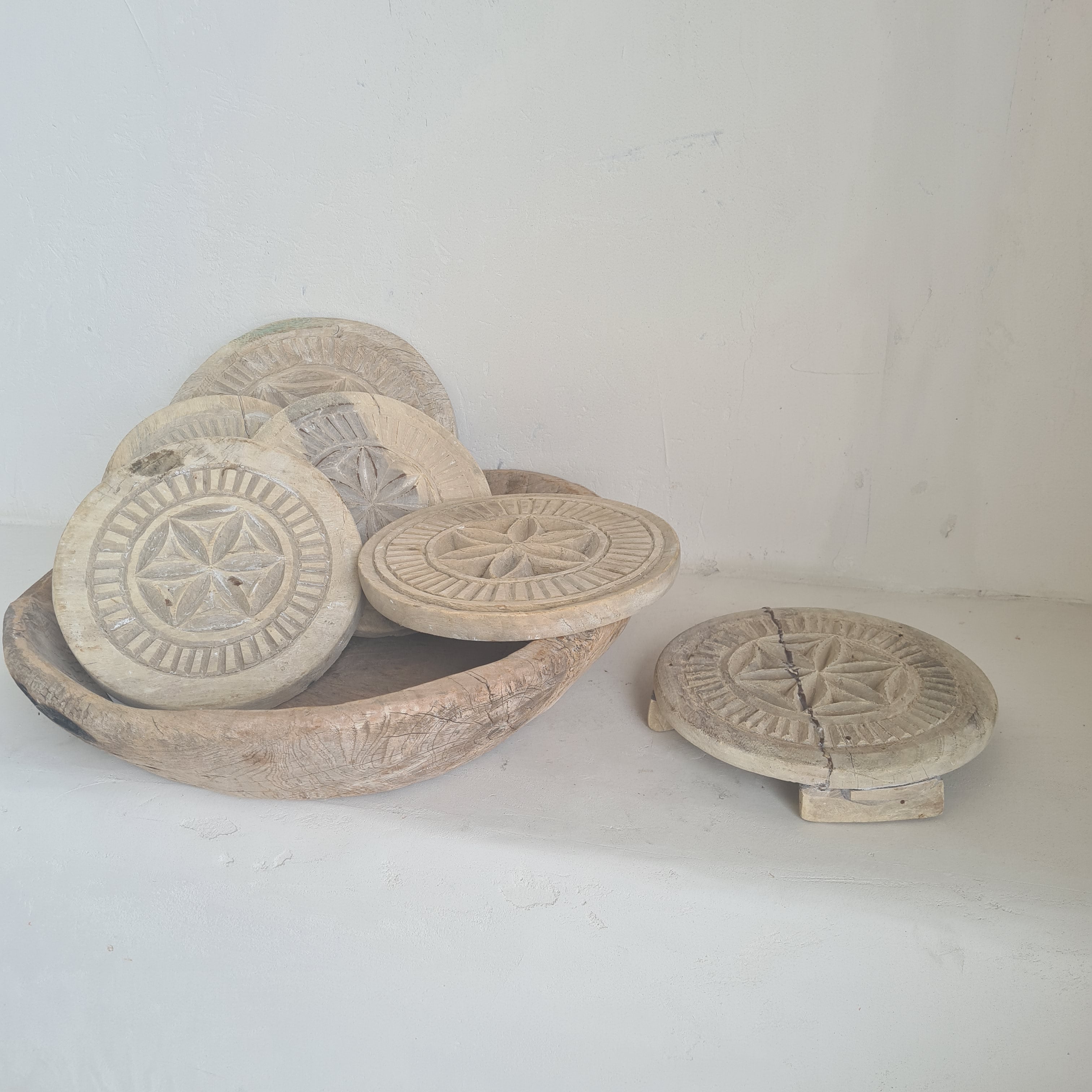 Vintage Carved Chapati Plate