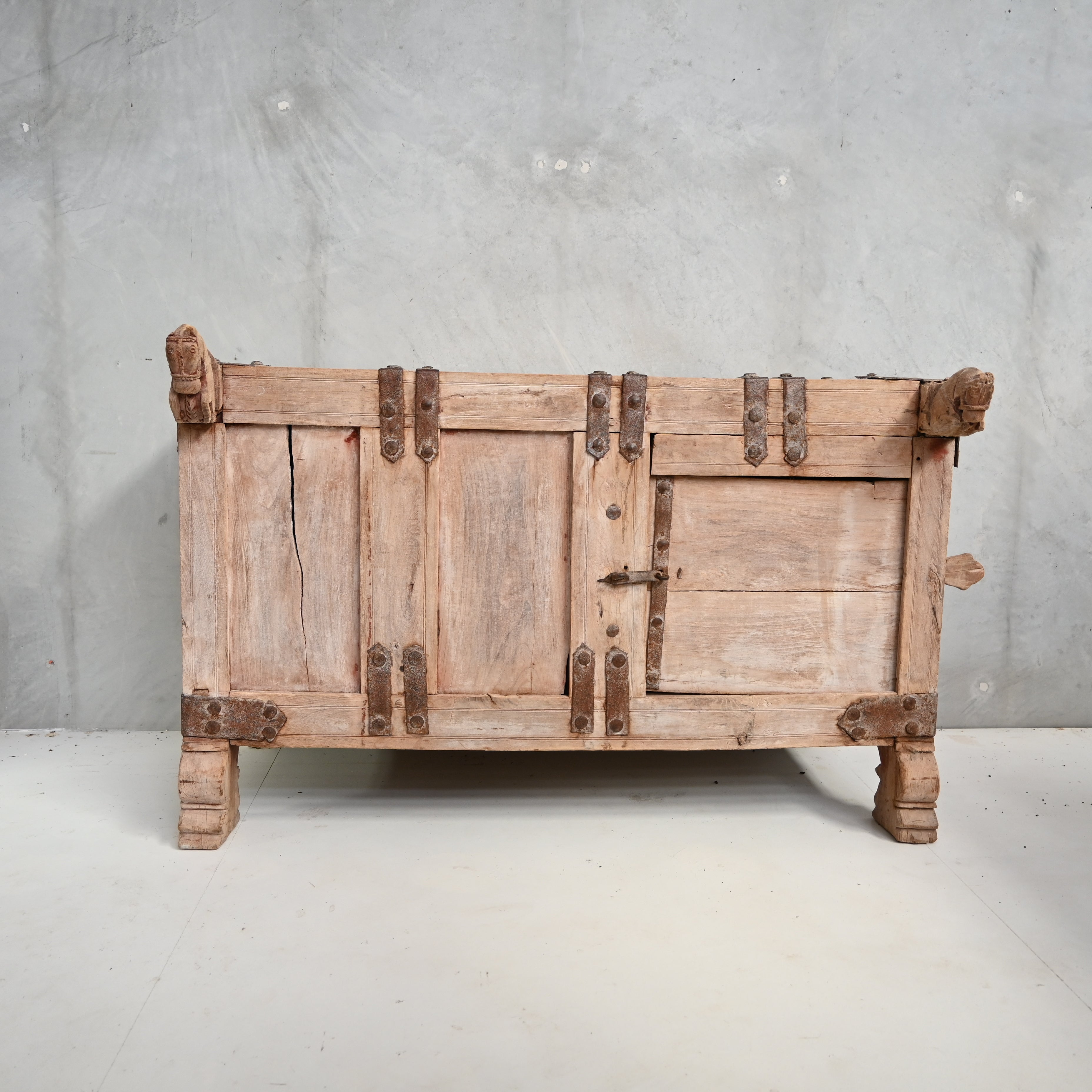Antique Indian Damchiya 160461