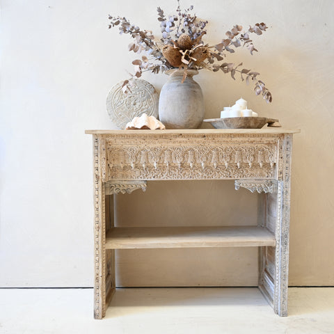 Ukhali Side Table/Stool 1