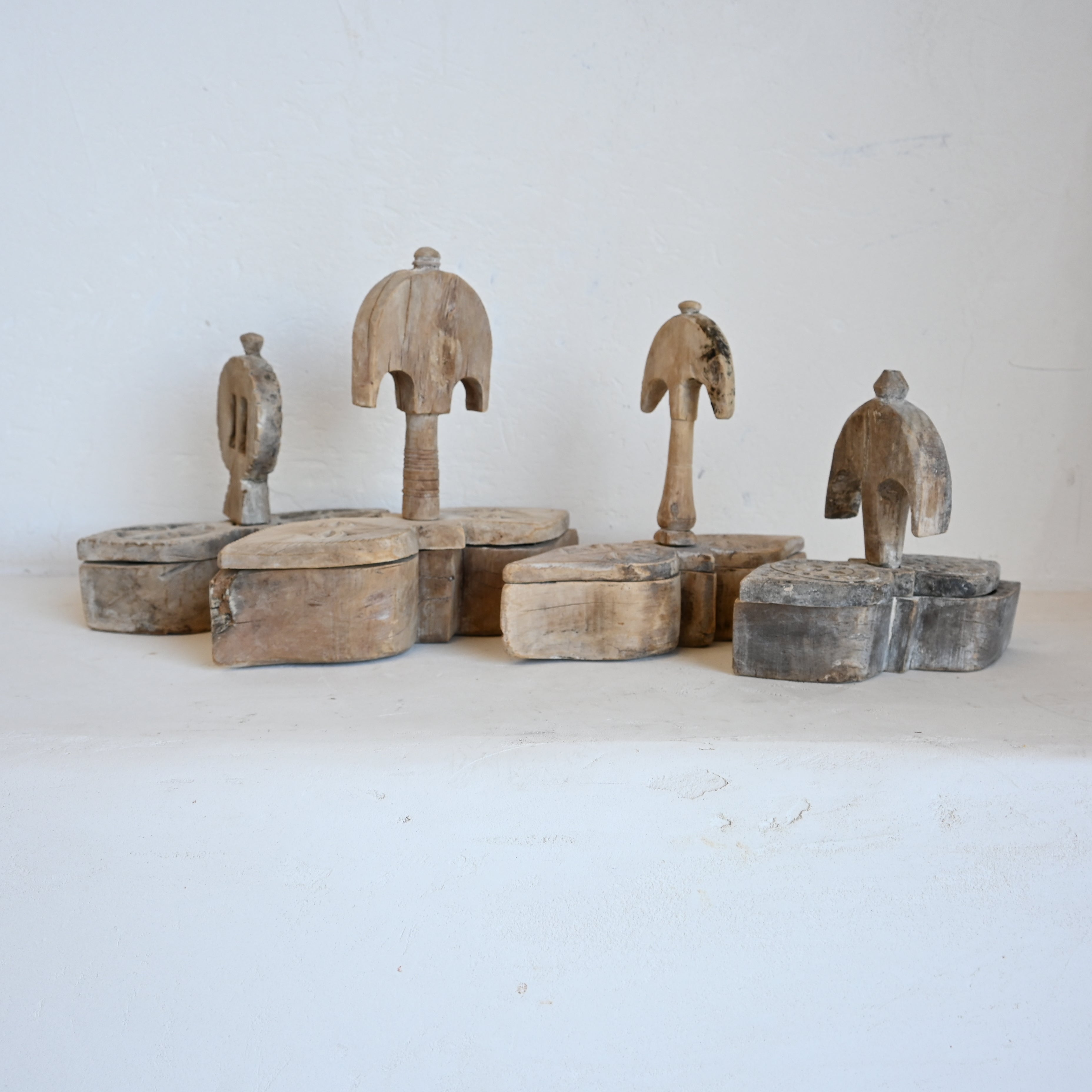 Indian Vintage  tika box 251817