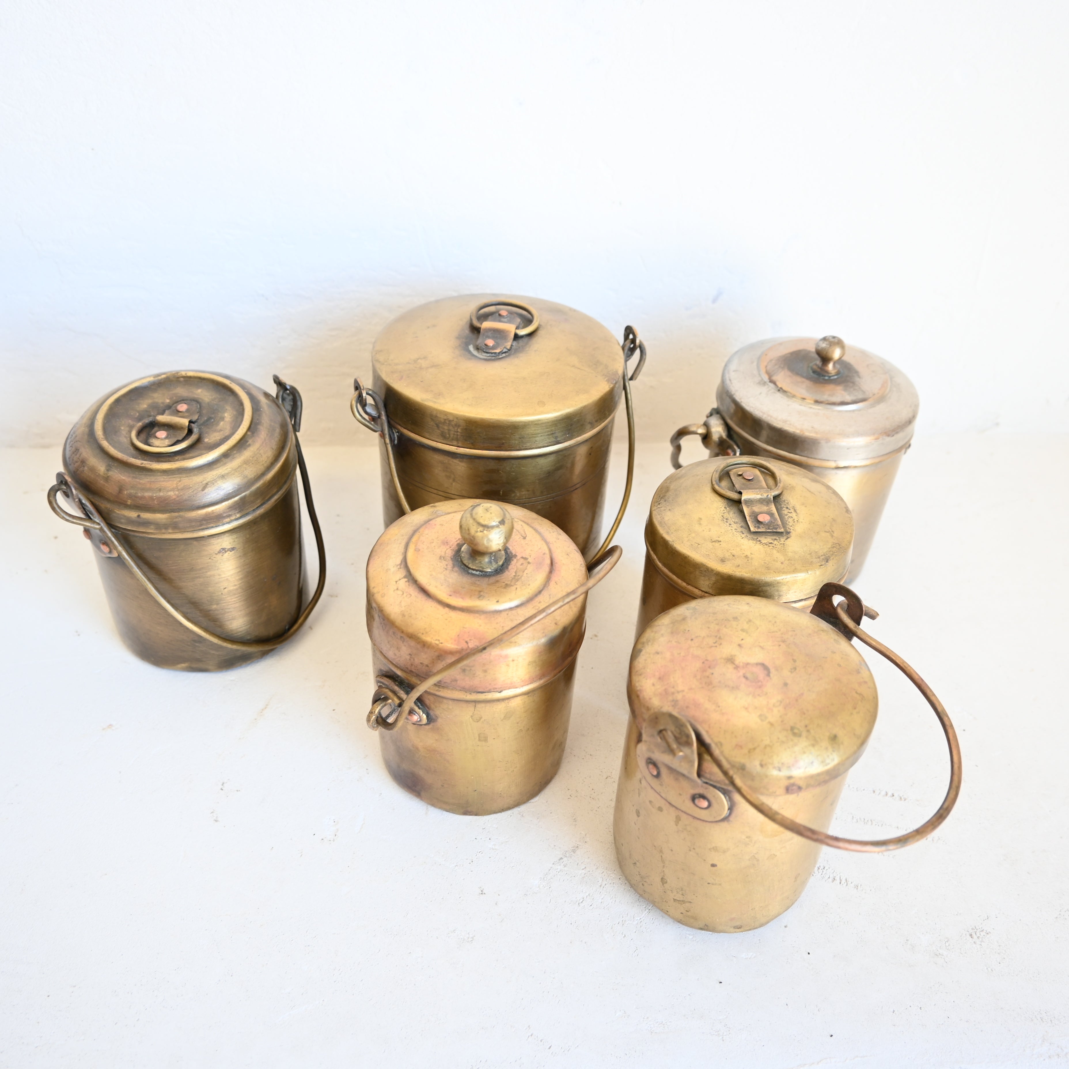 Vintage Indian Brass box 284912