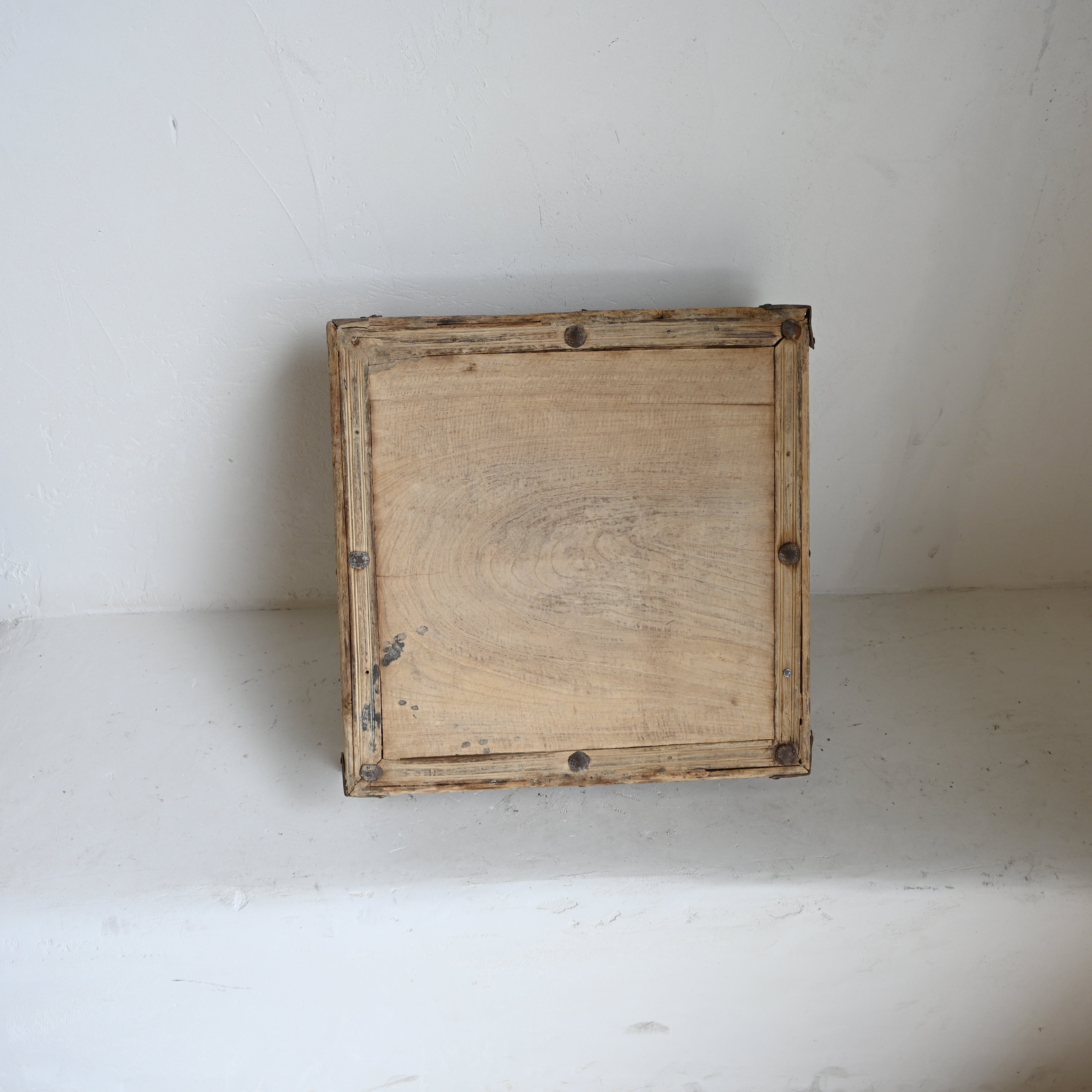 Vintage Indian bajot/side  table 282735