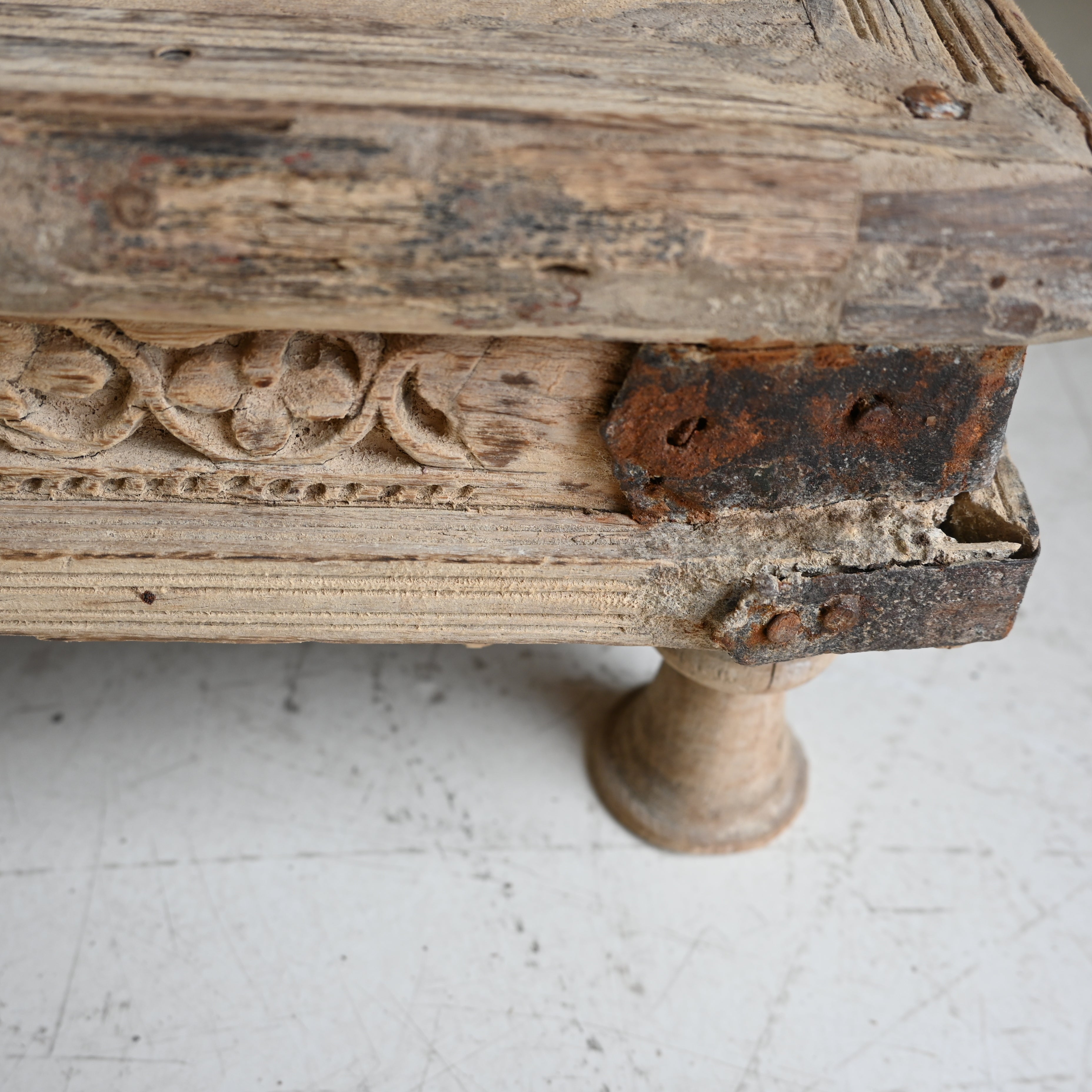 Vintage Indian bajot/side  table 282735