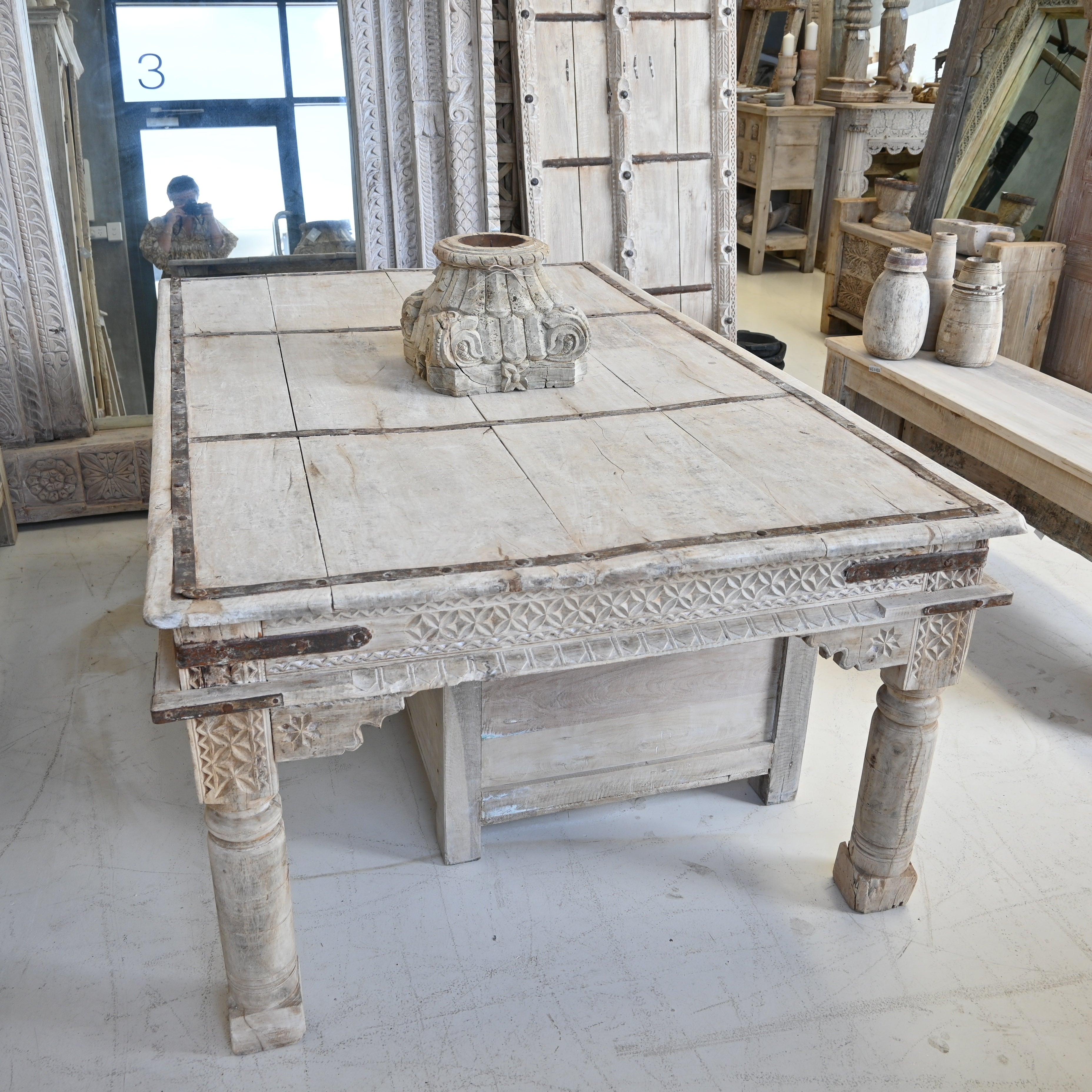 Vintage Indian Table 252501