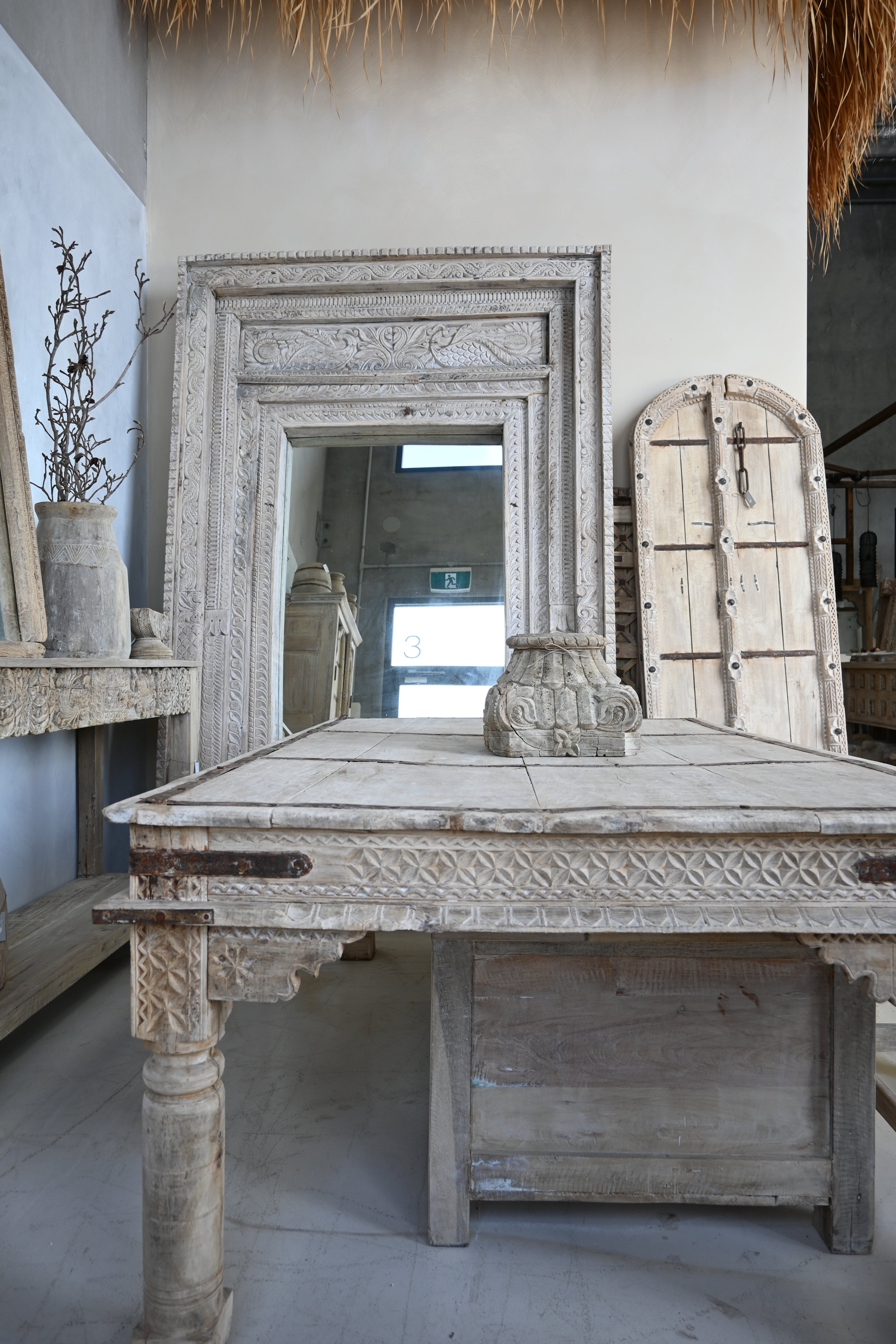 Vintage Indian Table 252501