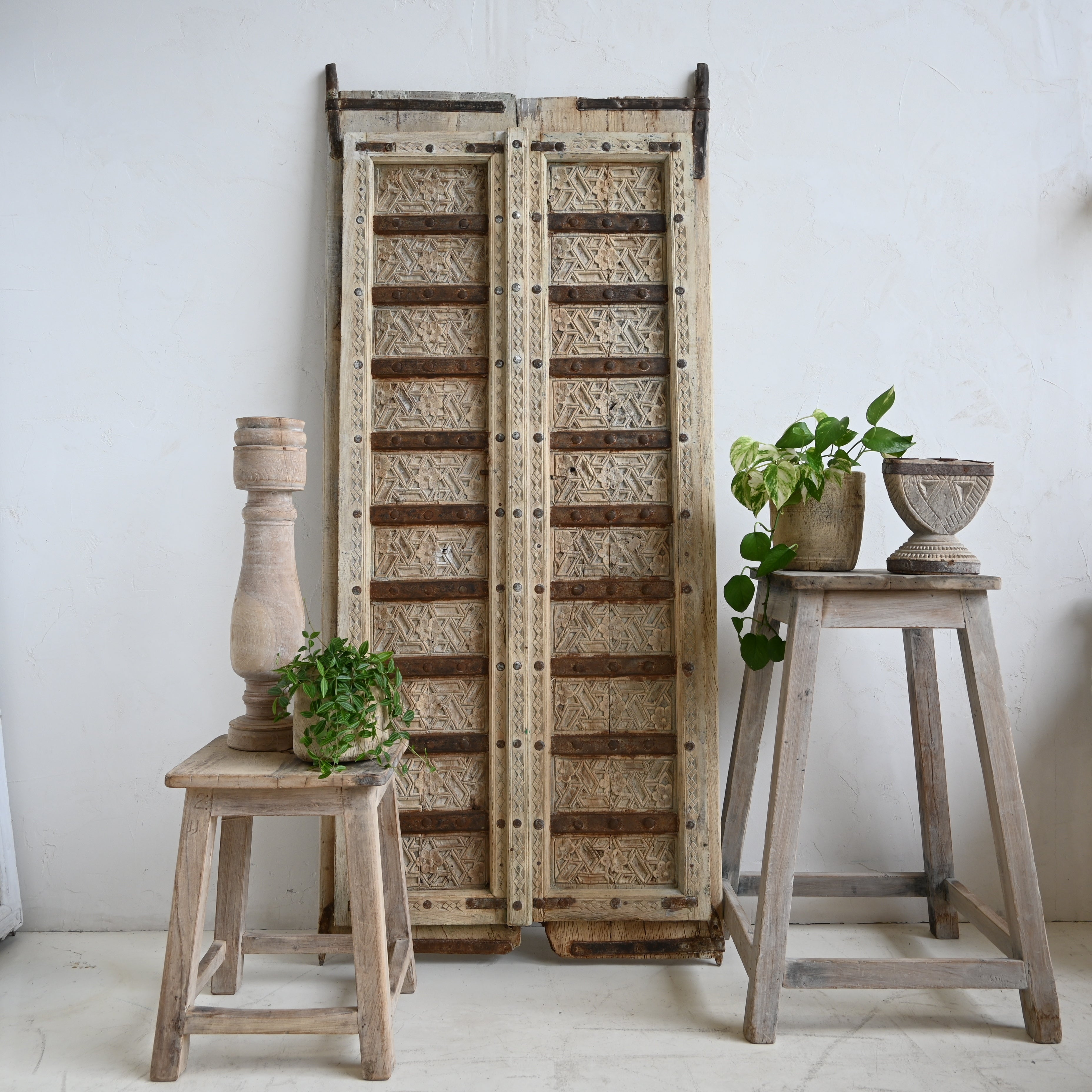 Antique Indian door 250472