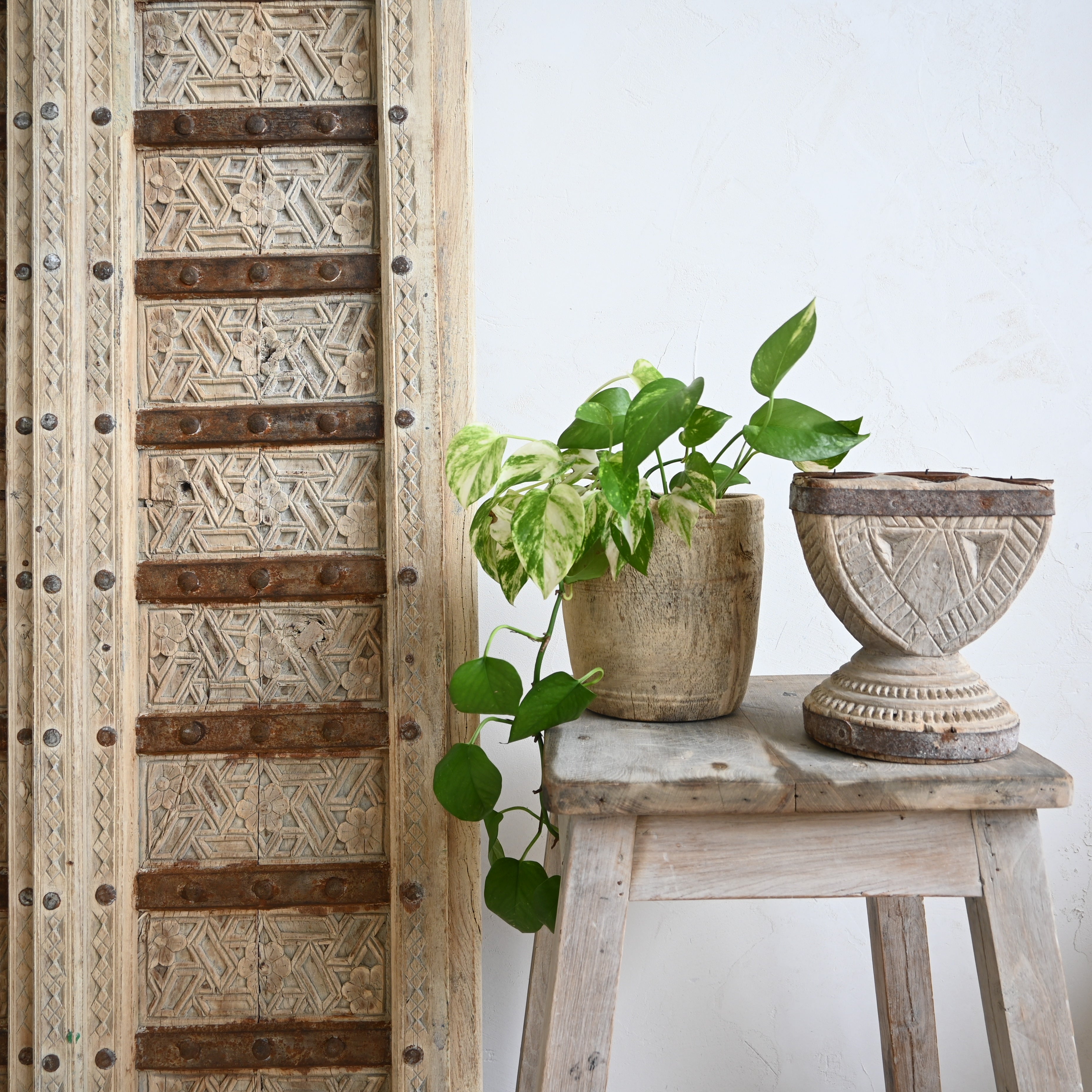 Antique Indian door 250472