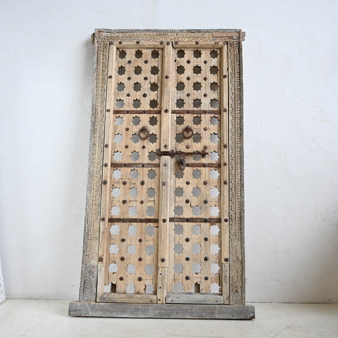 Presale Vintage Indian carved door with iron detail (with frame) 296741