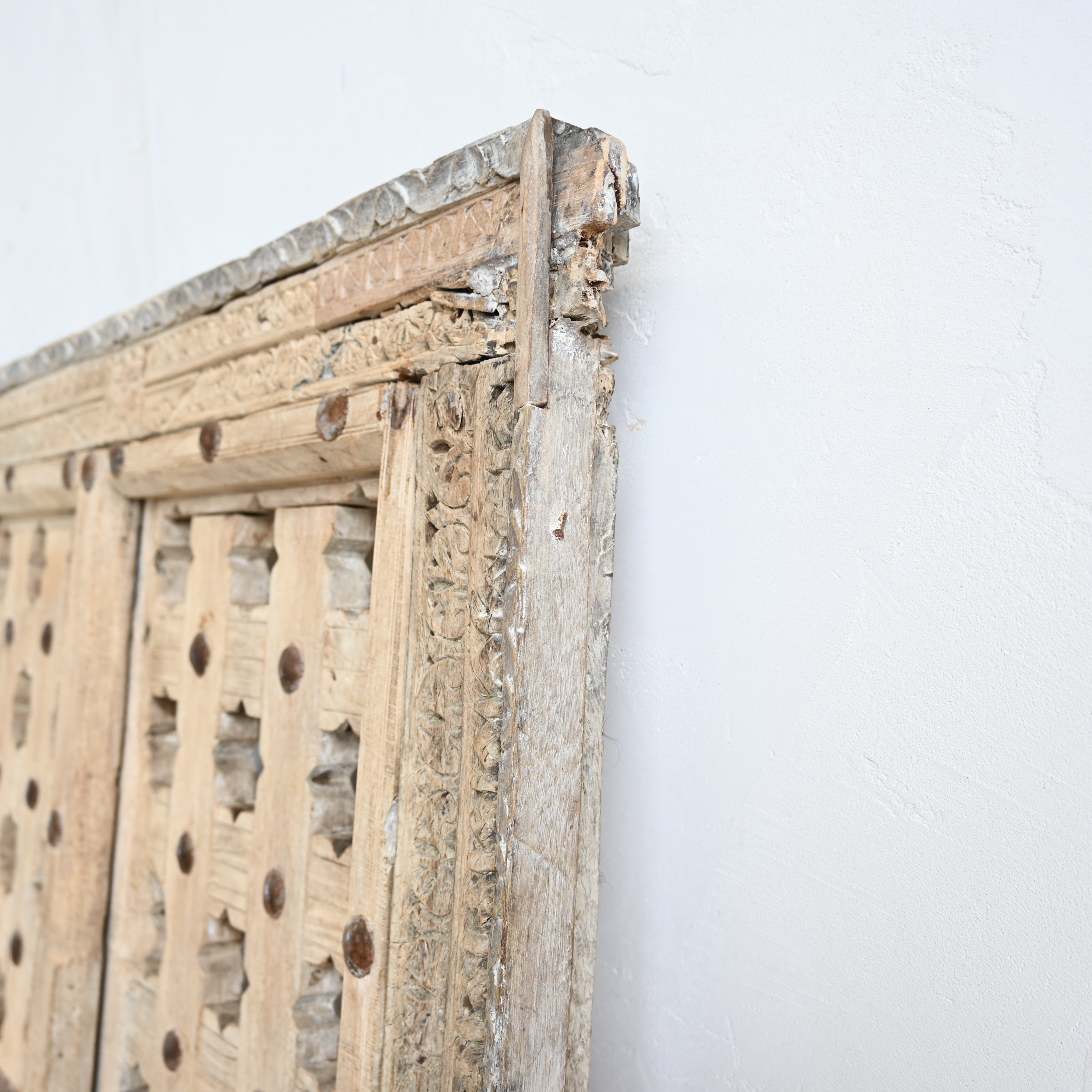 Antique Indian door 278923