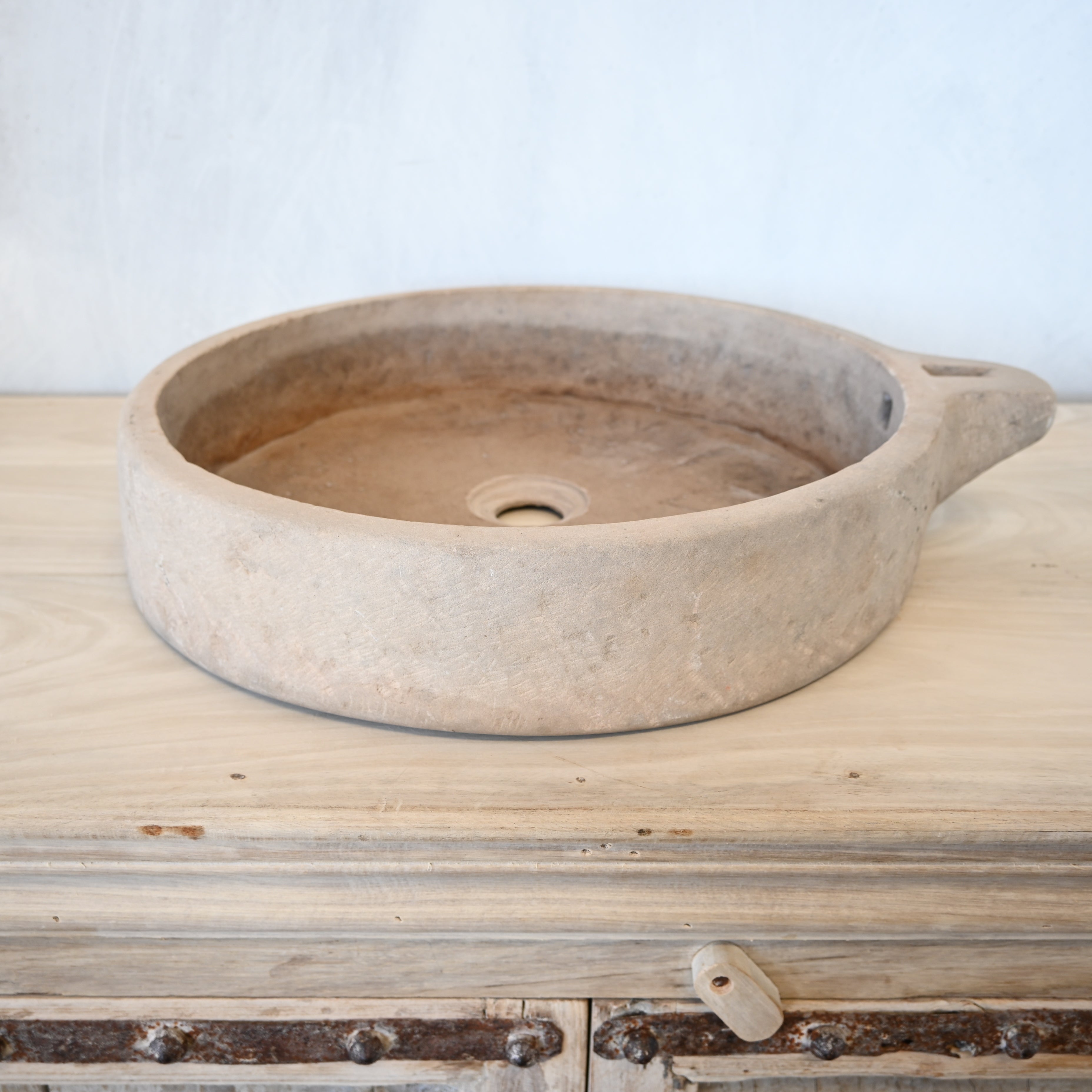 Vintage Indian stone sink 280927