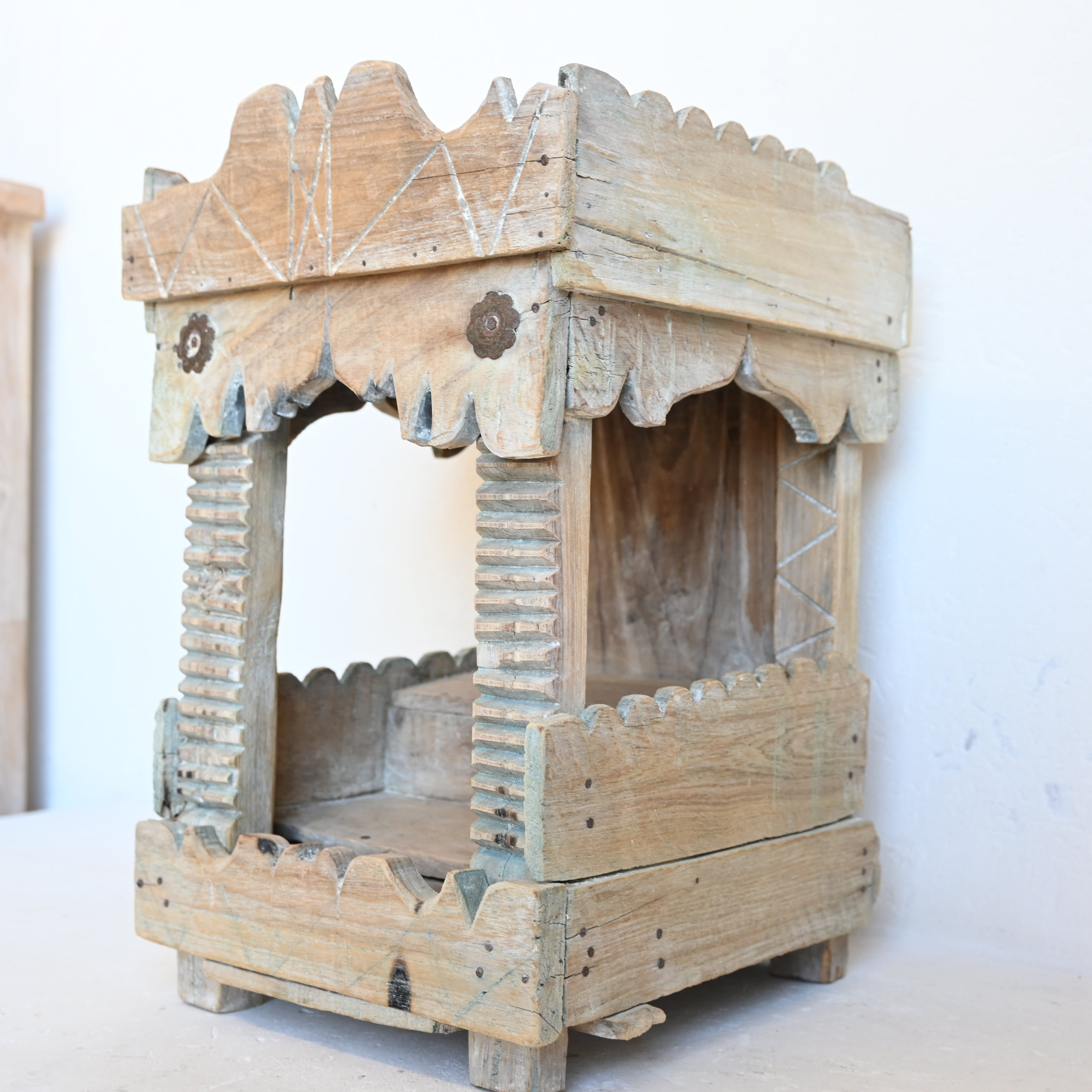 Indian Vintage  Temple 301306 B