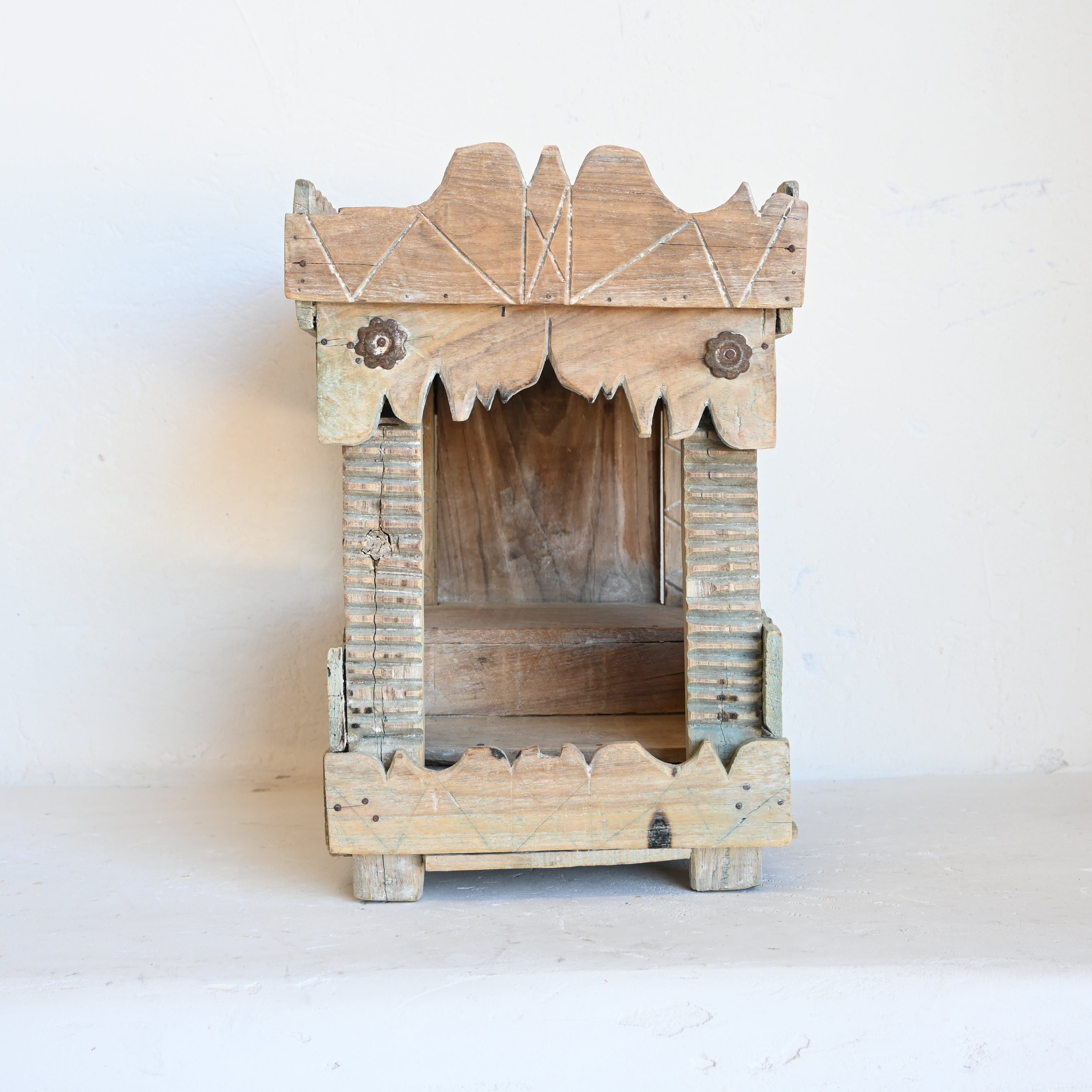 Indian Vintage  Temple 301306 B