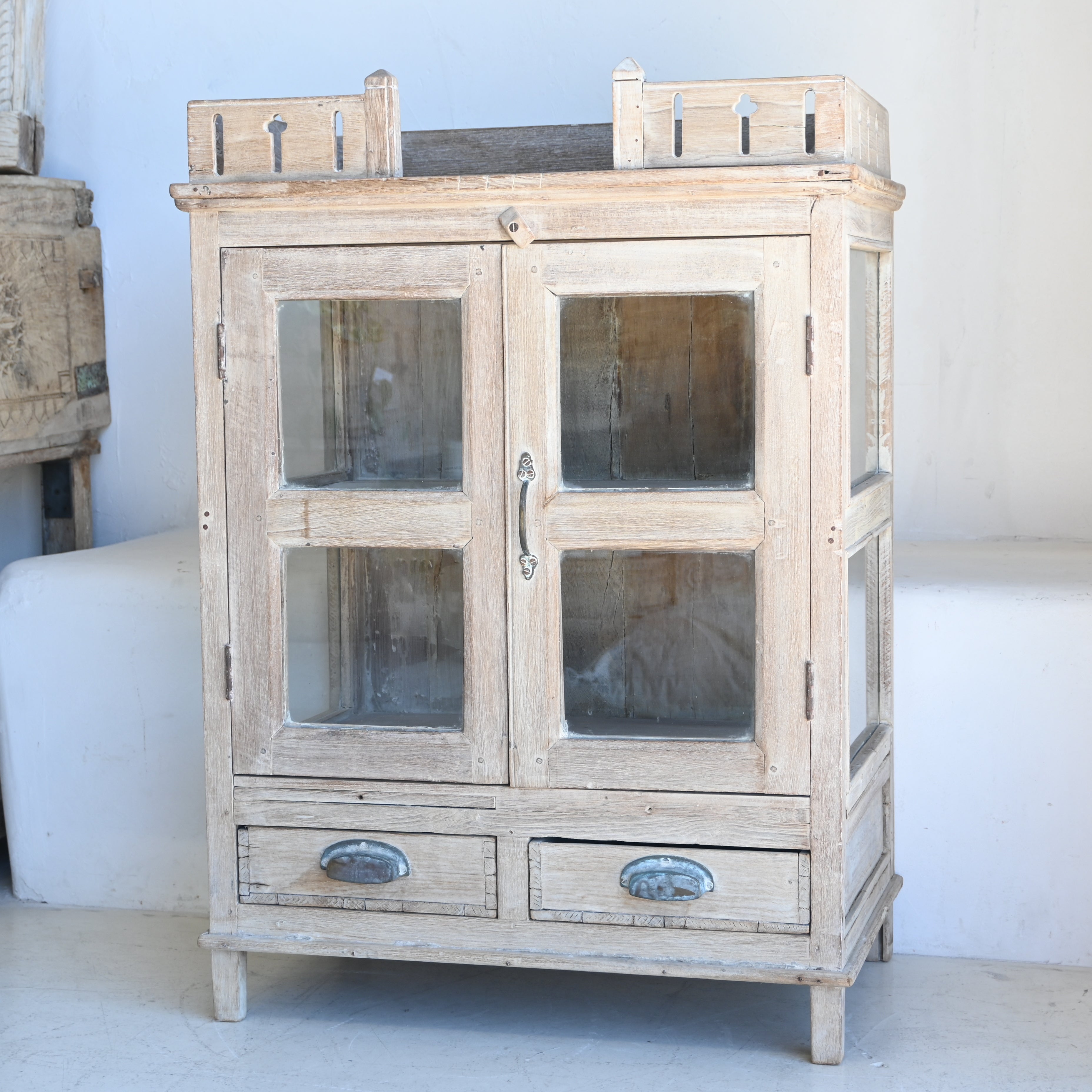 Indian Almirah Glass Cabinet 298782