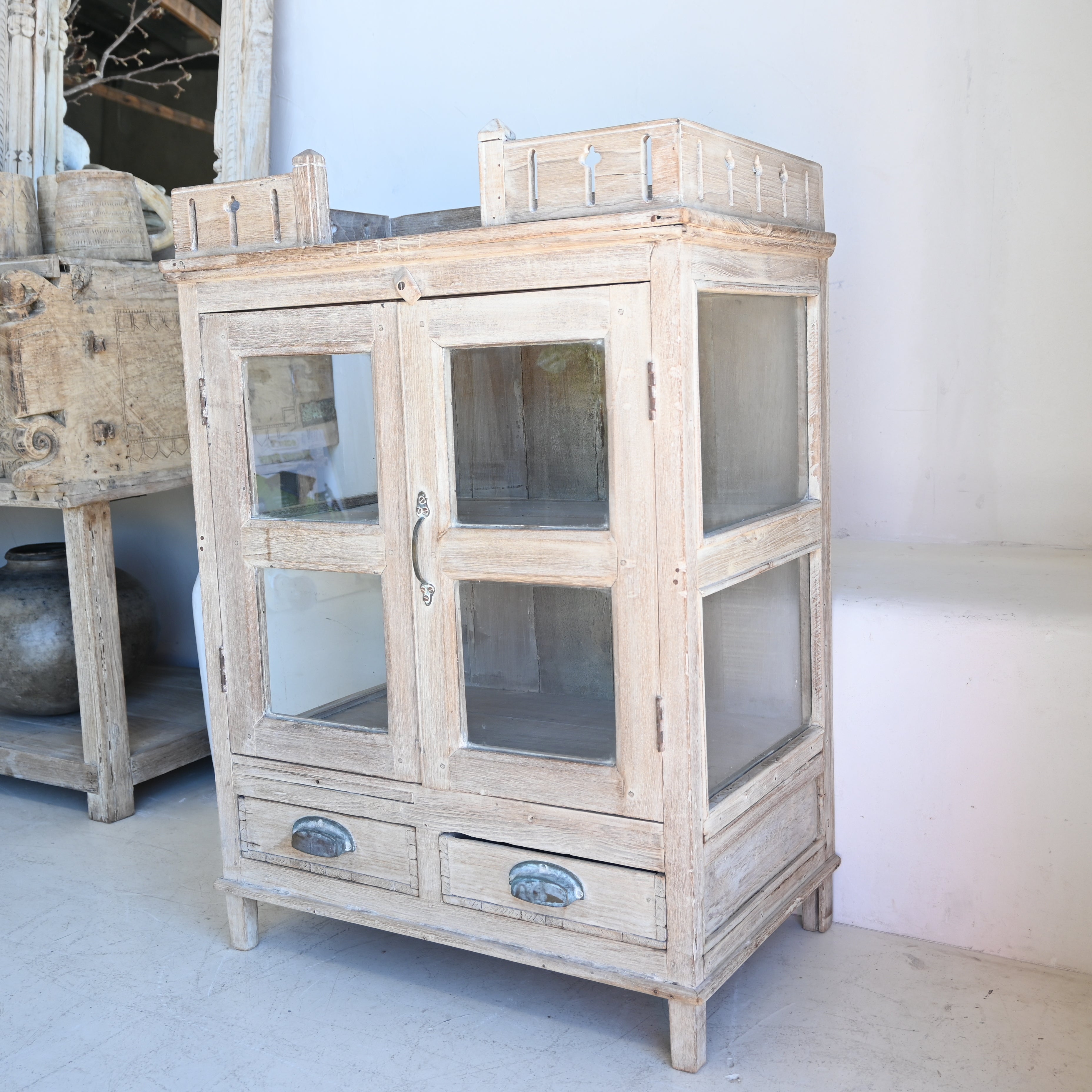 Indian Almirah Glass Cabinet 298782