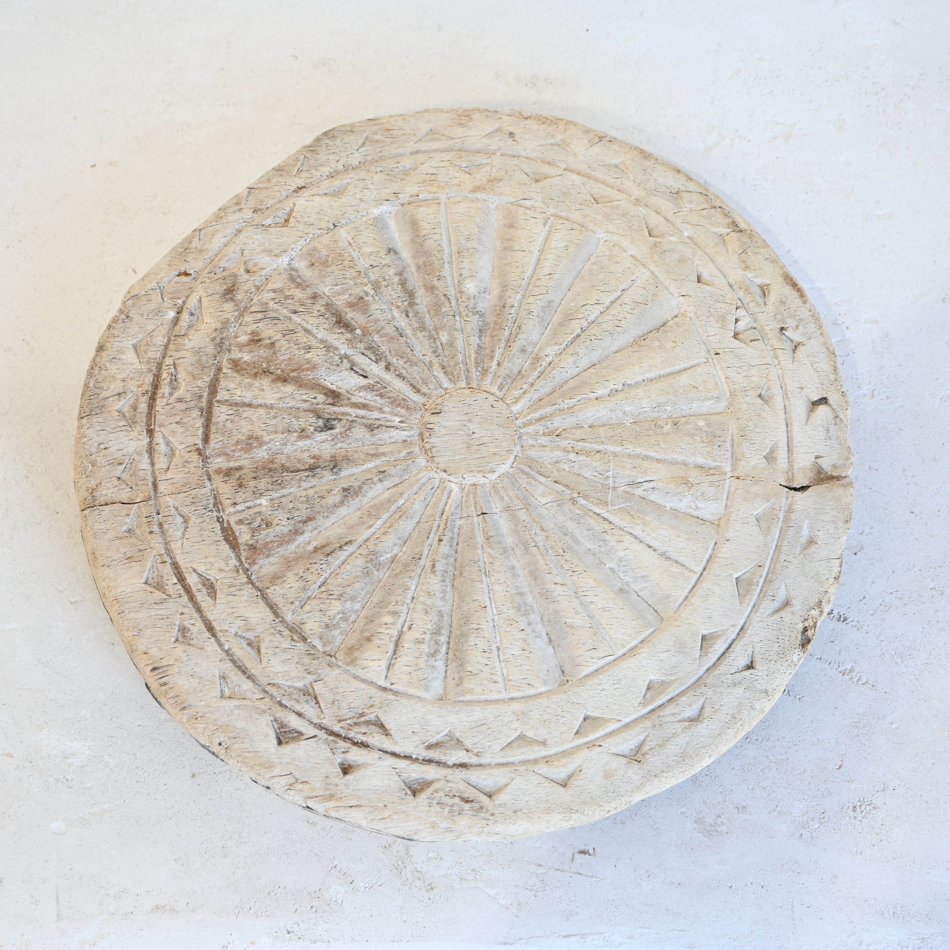 Indian carved Chapati with legs 288179