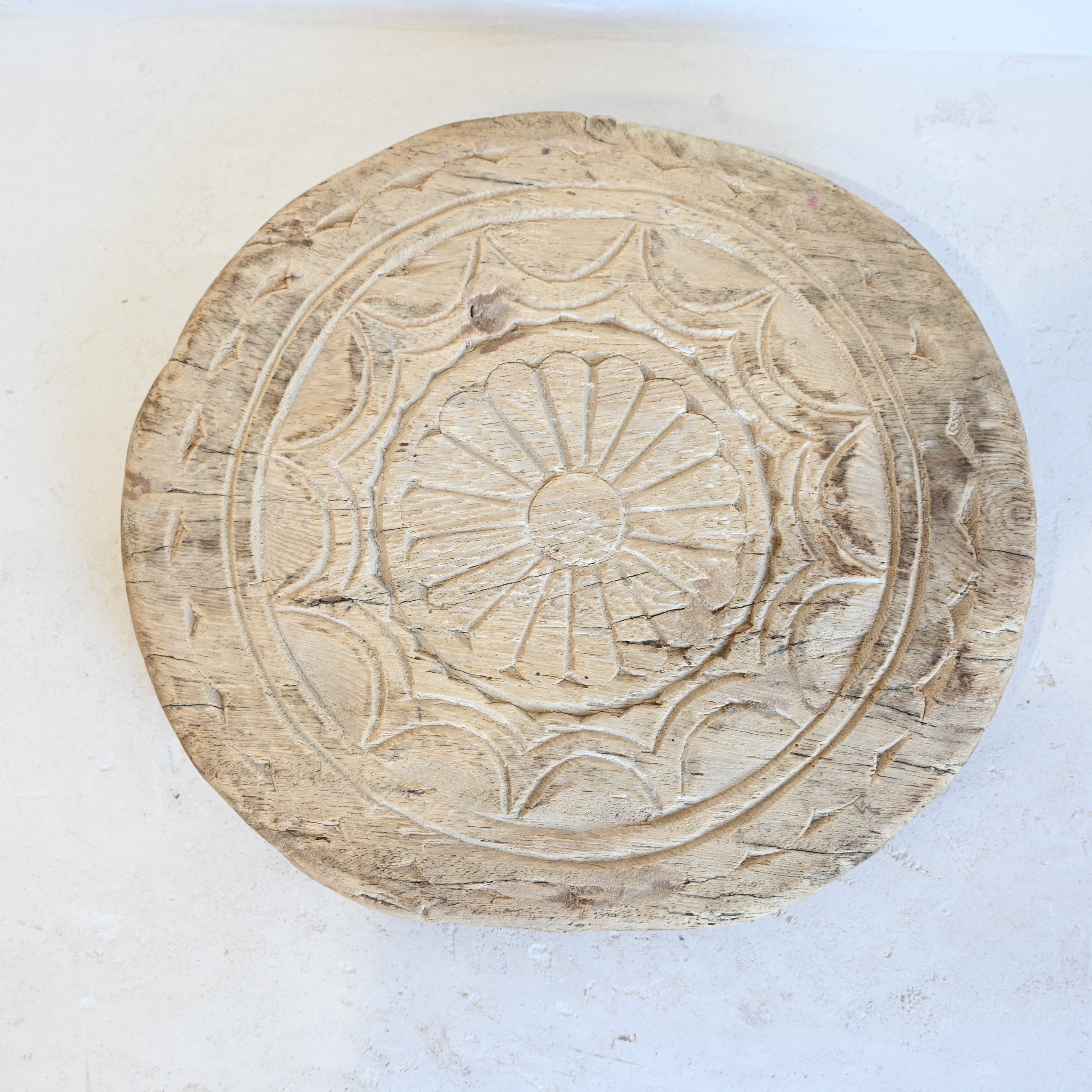 Indian carved Chapati with legs 288179