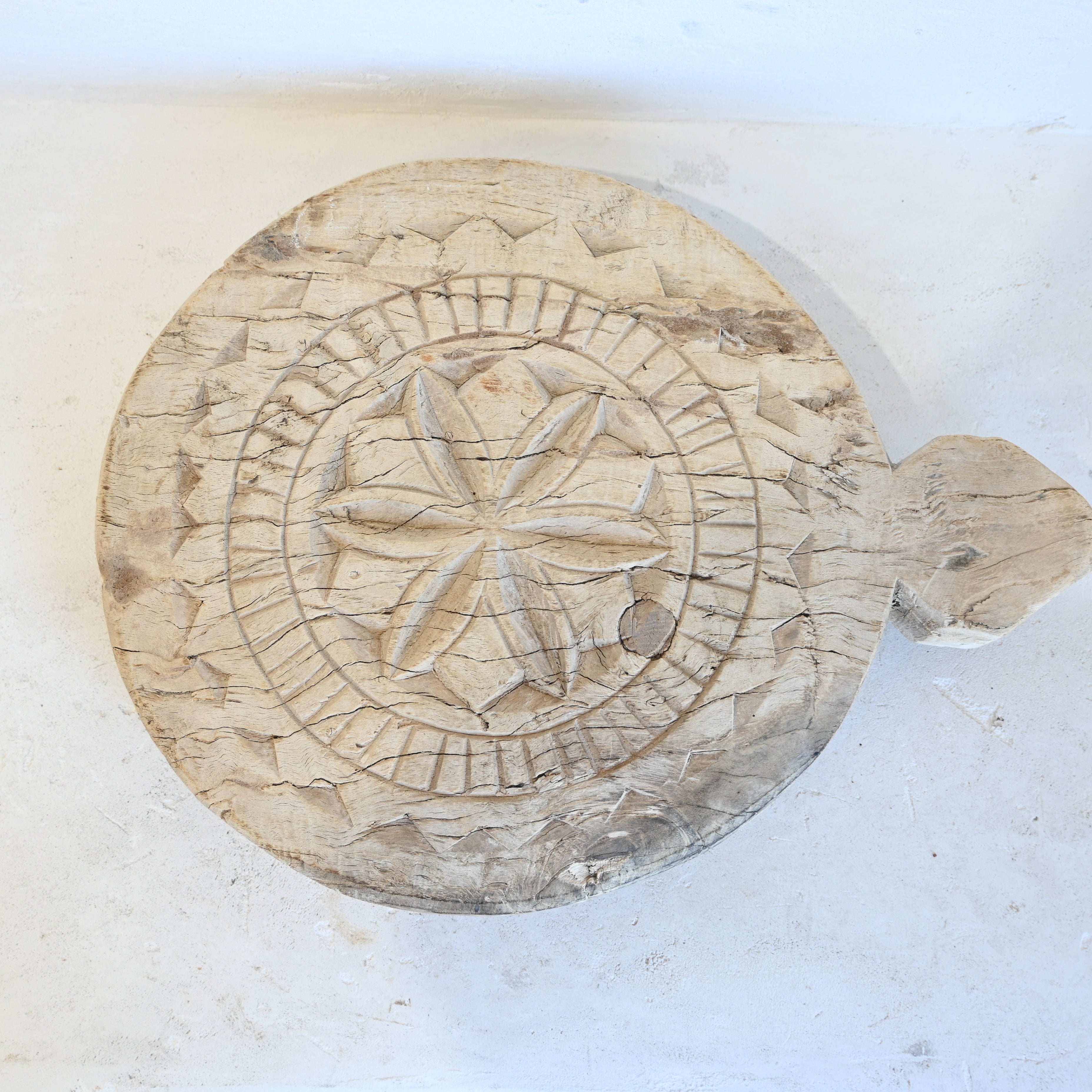 Indian carved Chapati with legs 288179