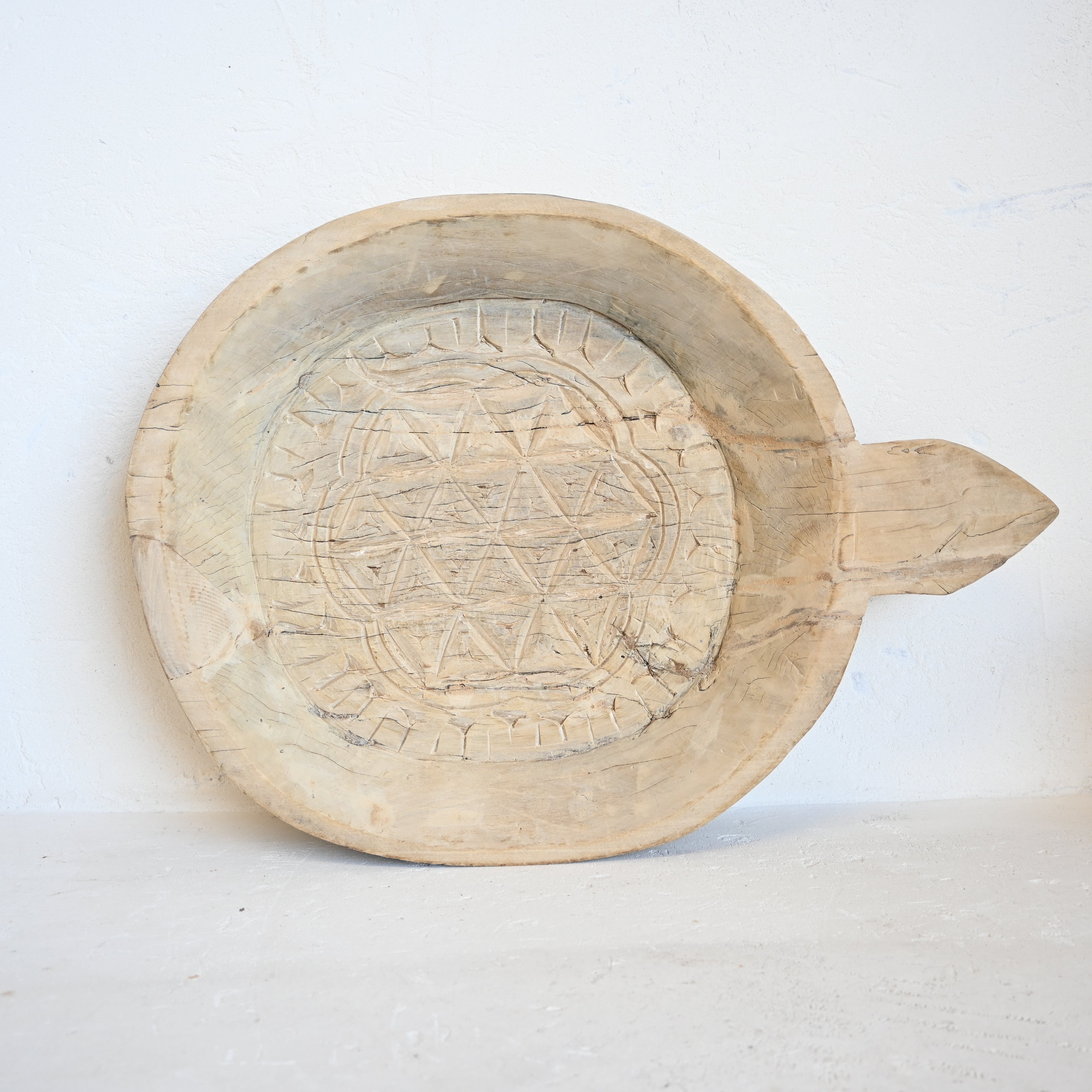 Indian Tray/bowl with handle 288180