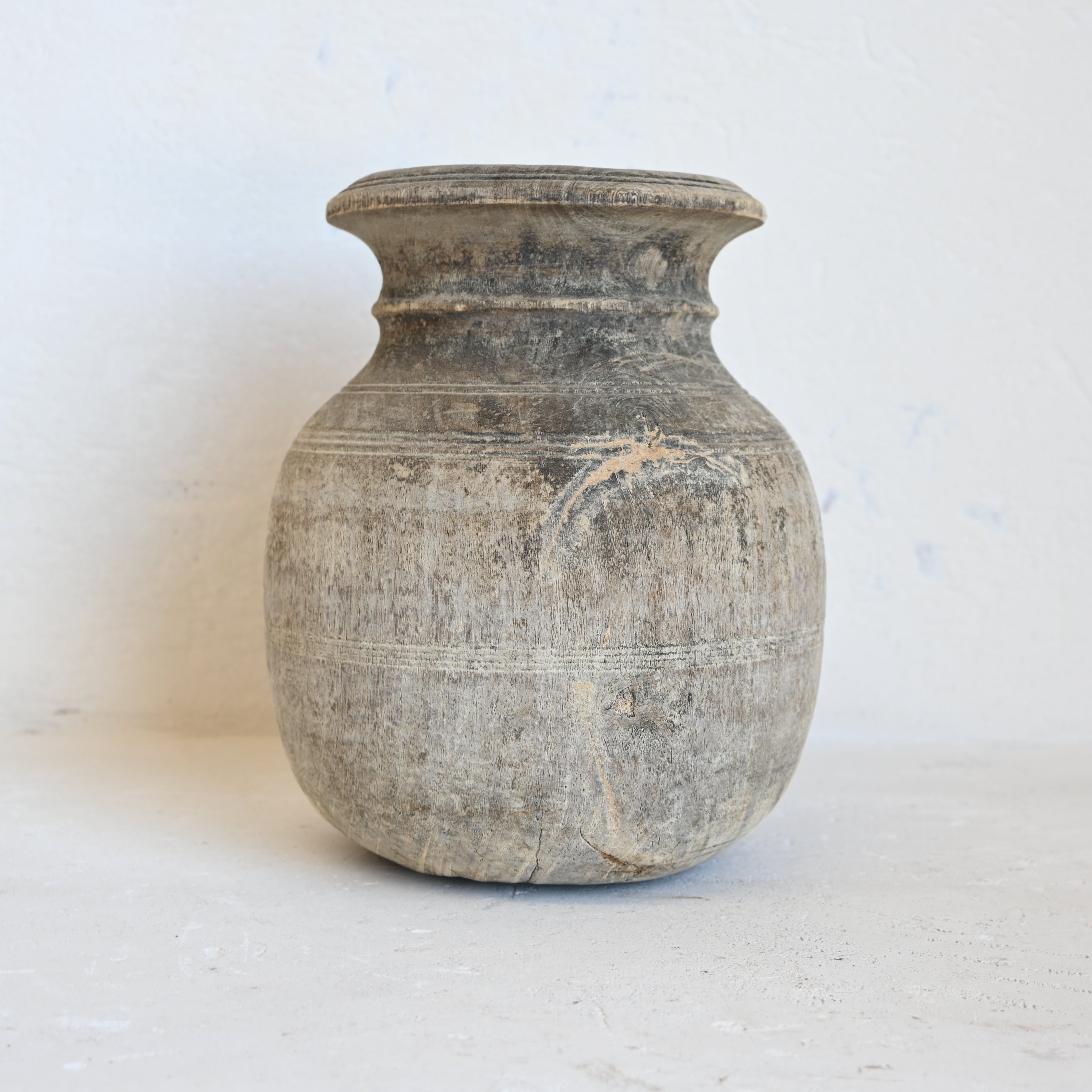 Vintage Indian Pot 306808