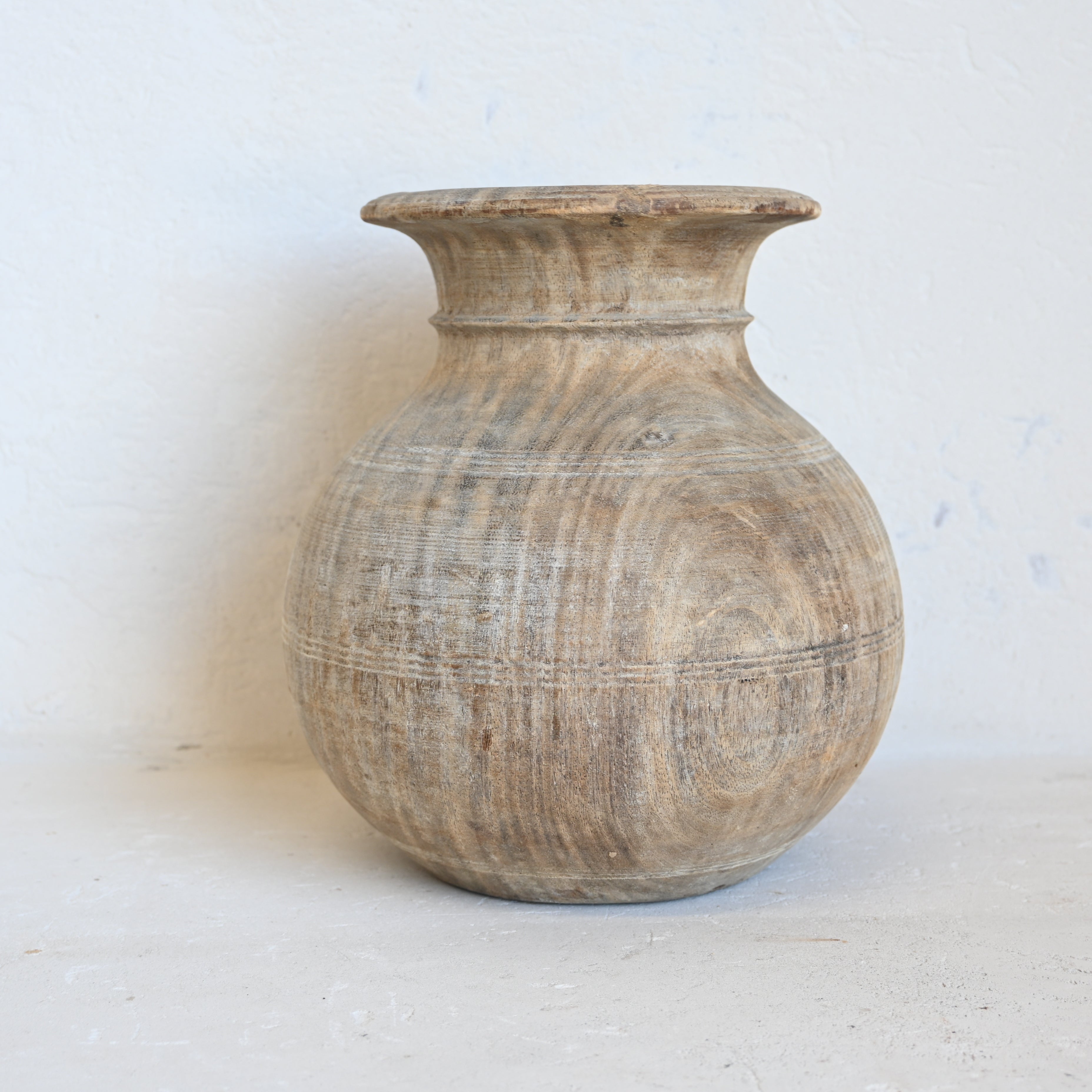 Vintage Indian Pot 306808