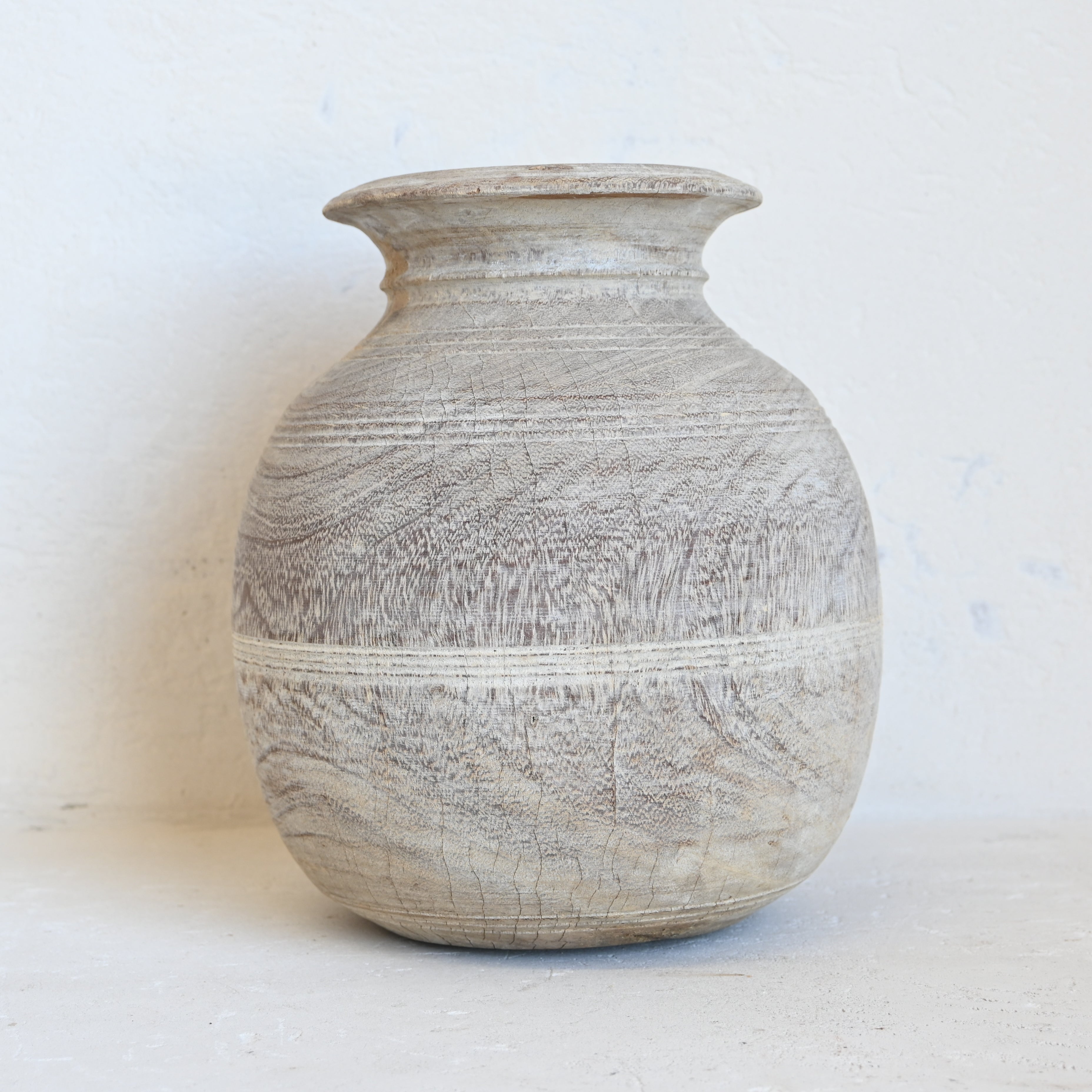 Vintage Indian Pot 306808