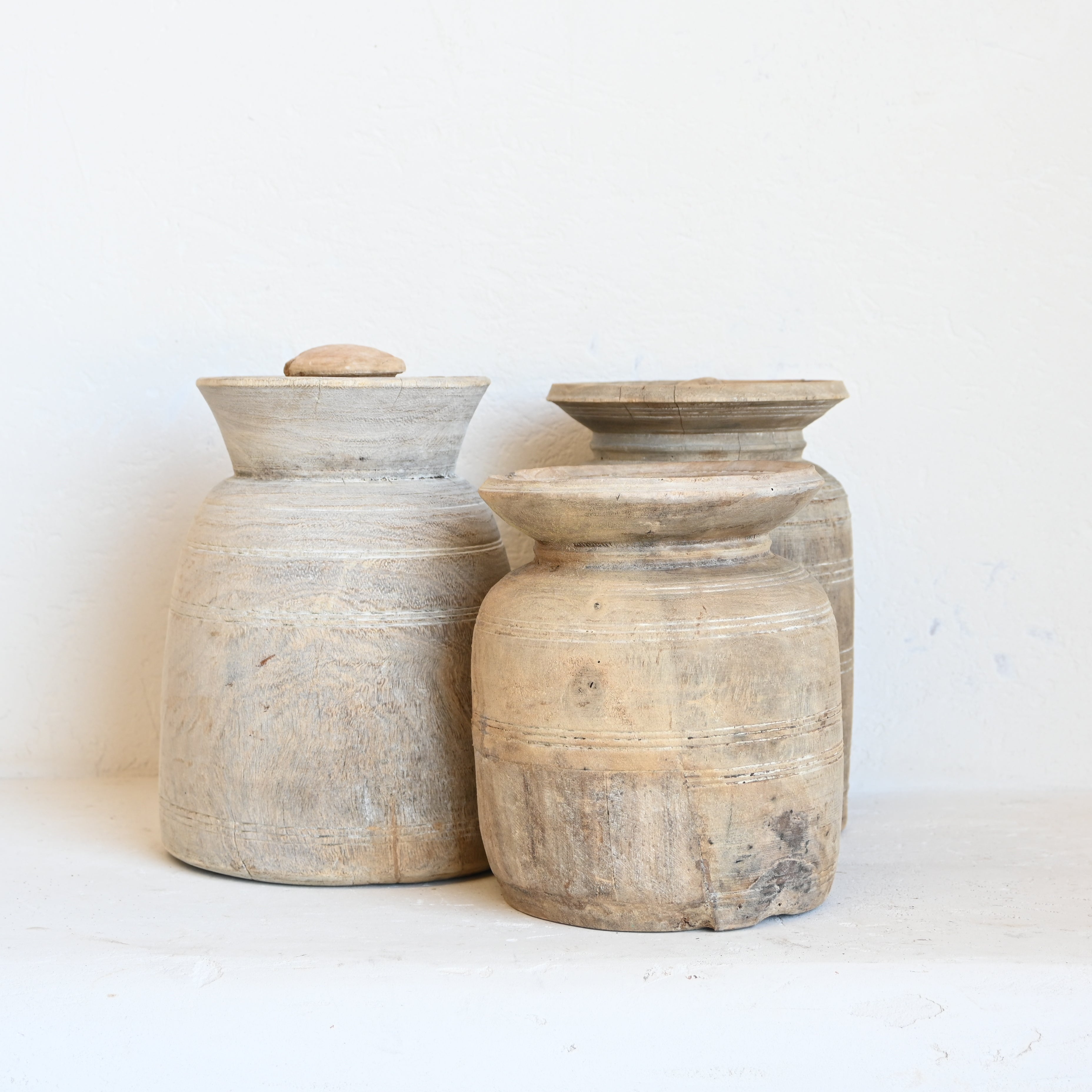 Vintage Indian Pot w/lid 311346