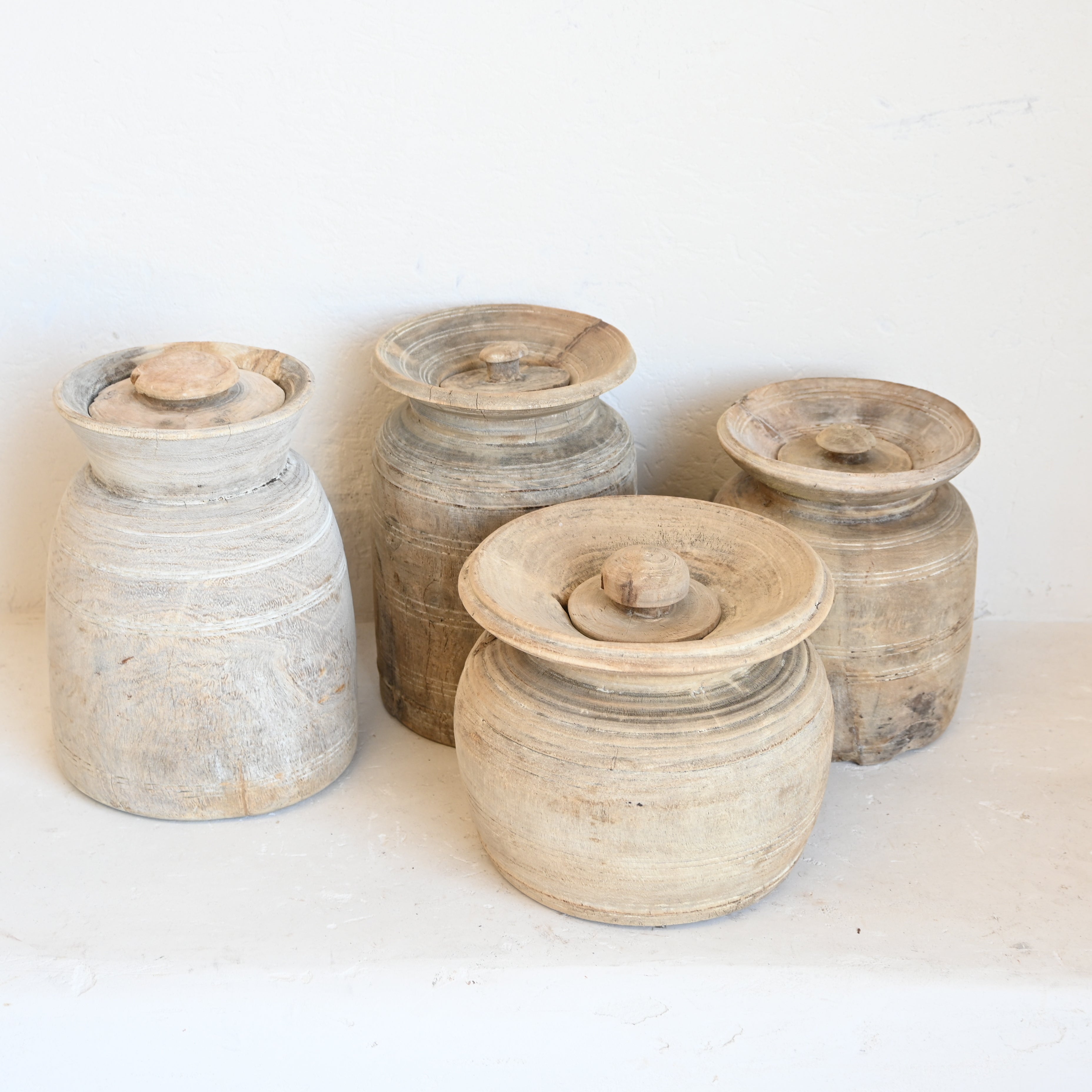 Vintage Indian Pot w/lid 311346