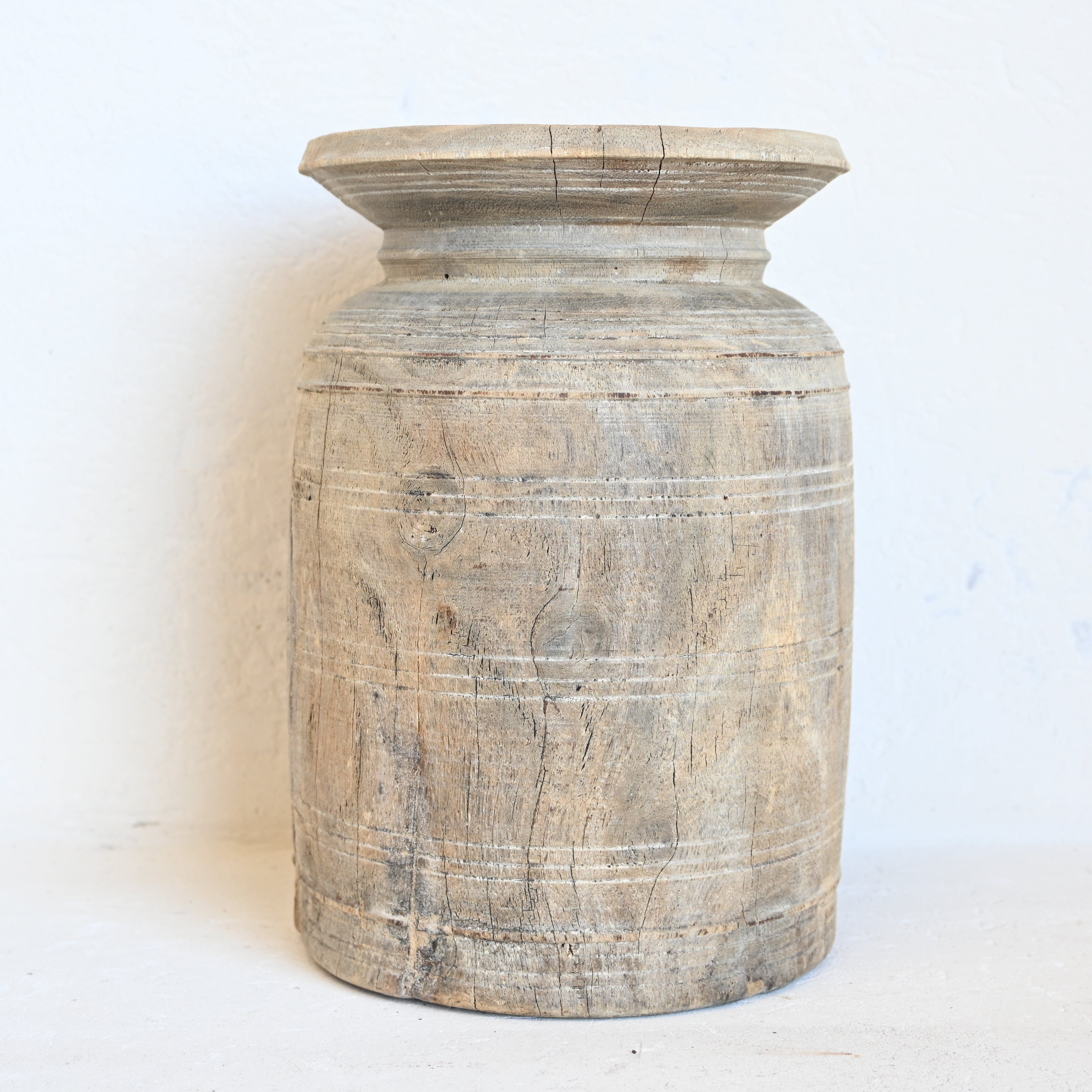 Vintage Indian Pot w/lid 311346