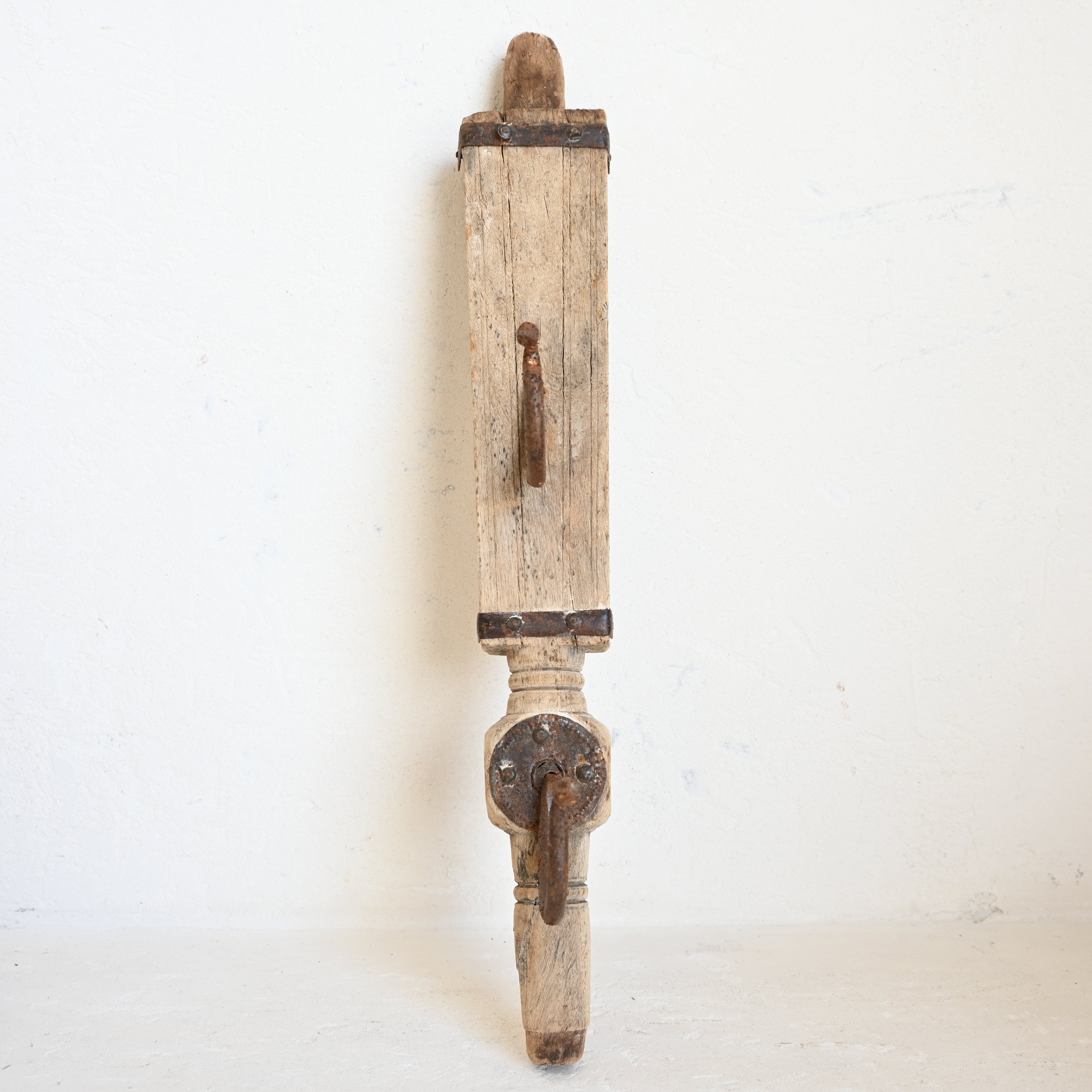 Carved Indian Timber Hook 308042