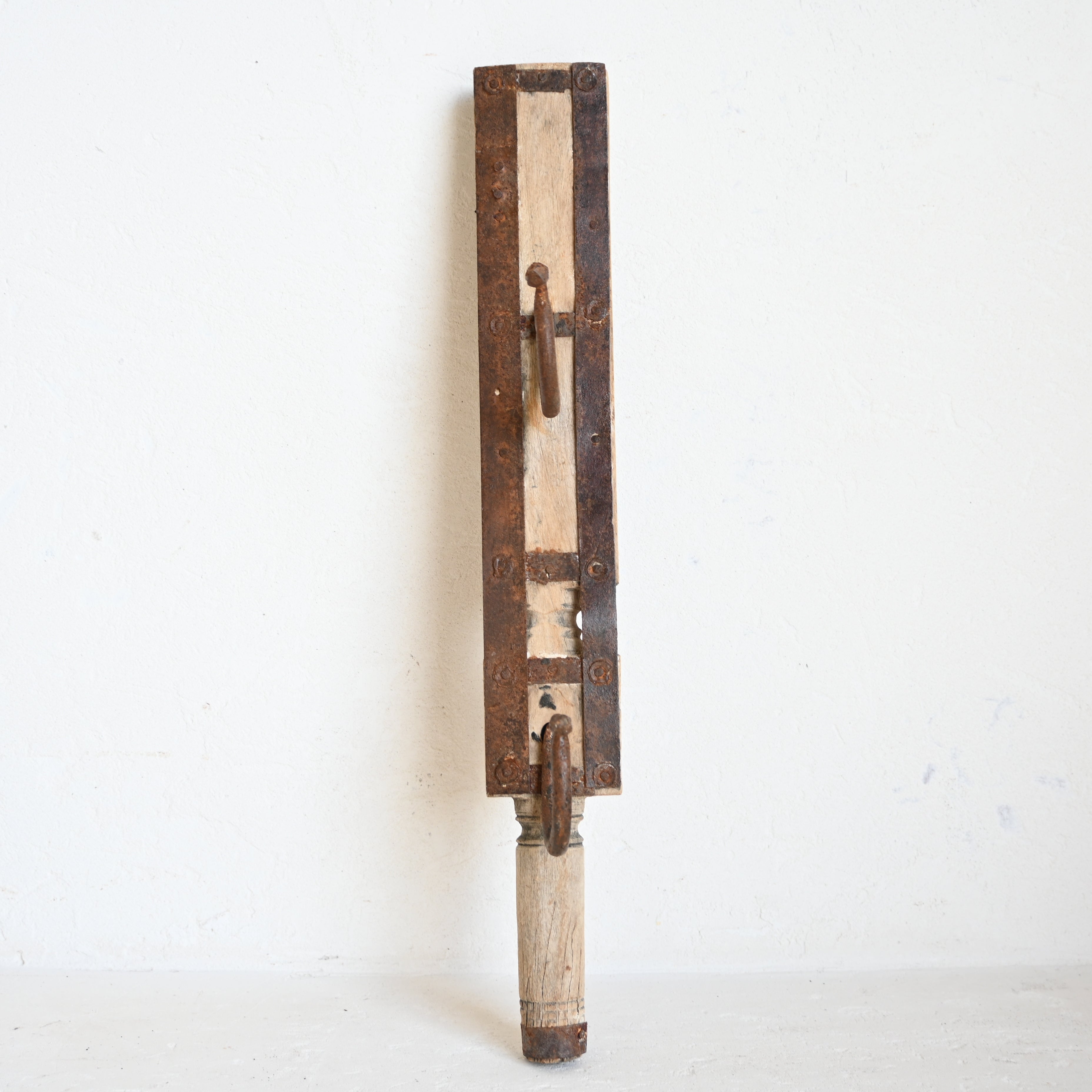 Carved Indian Timber Hook 308042