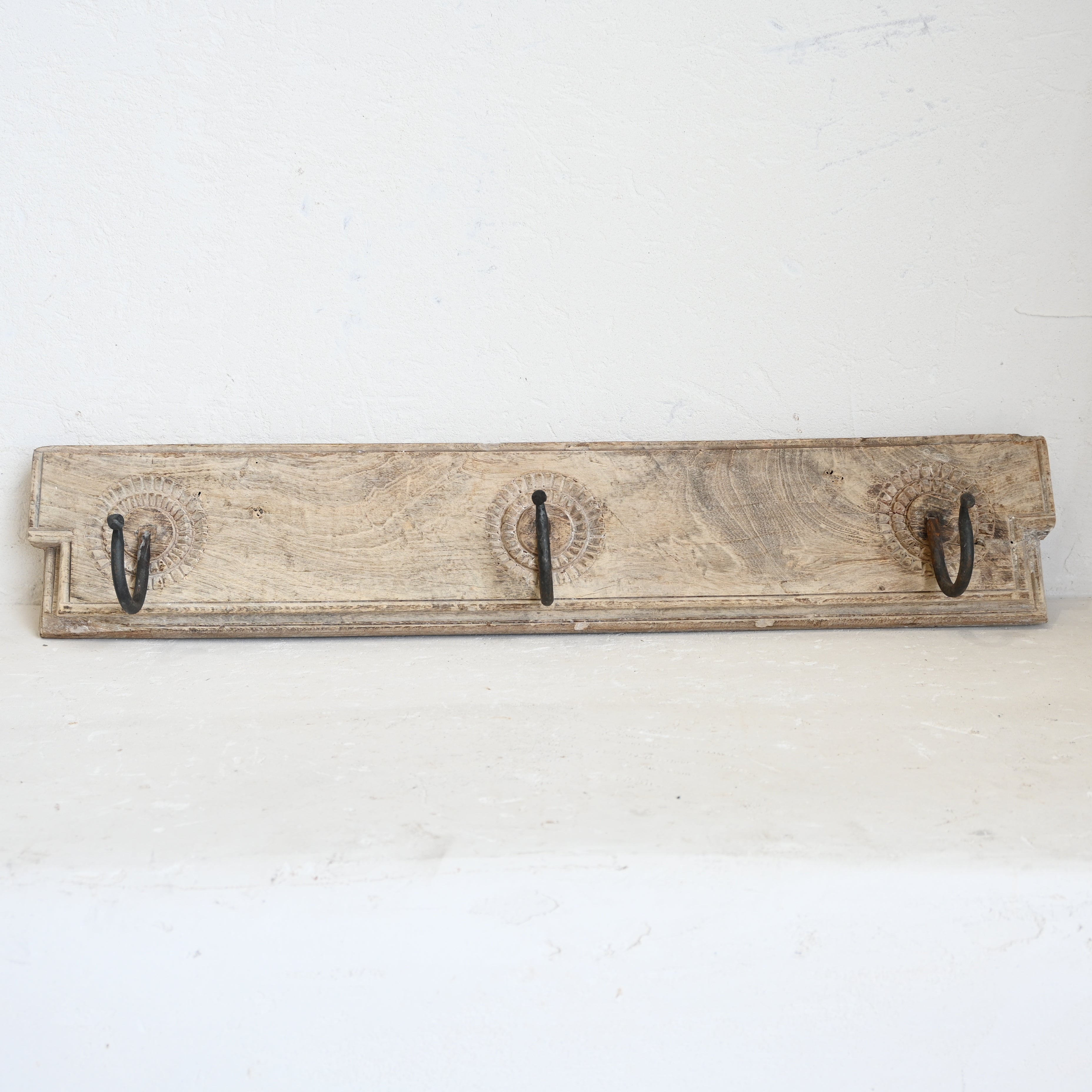 Carved Indian Timber Hook 308047