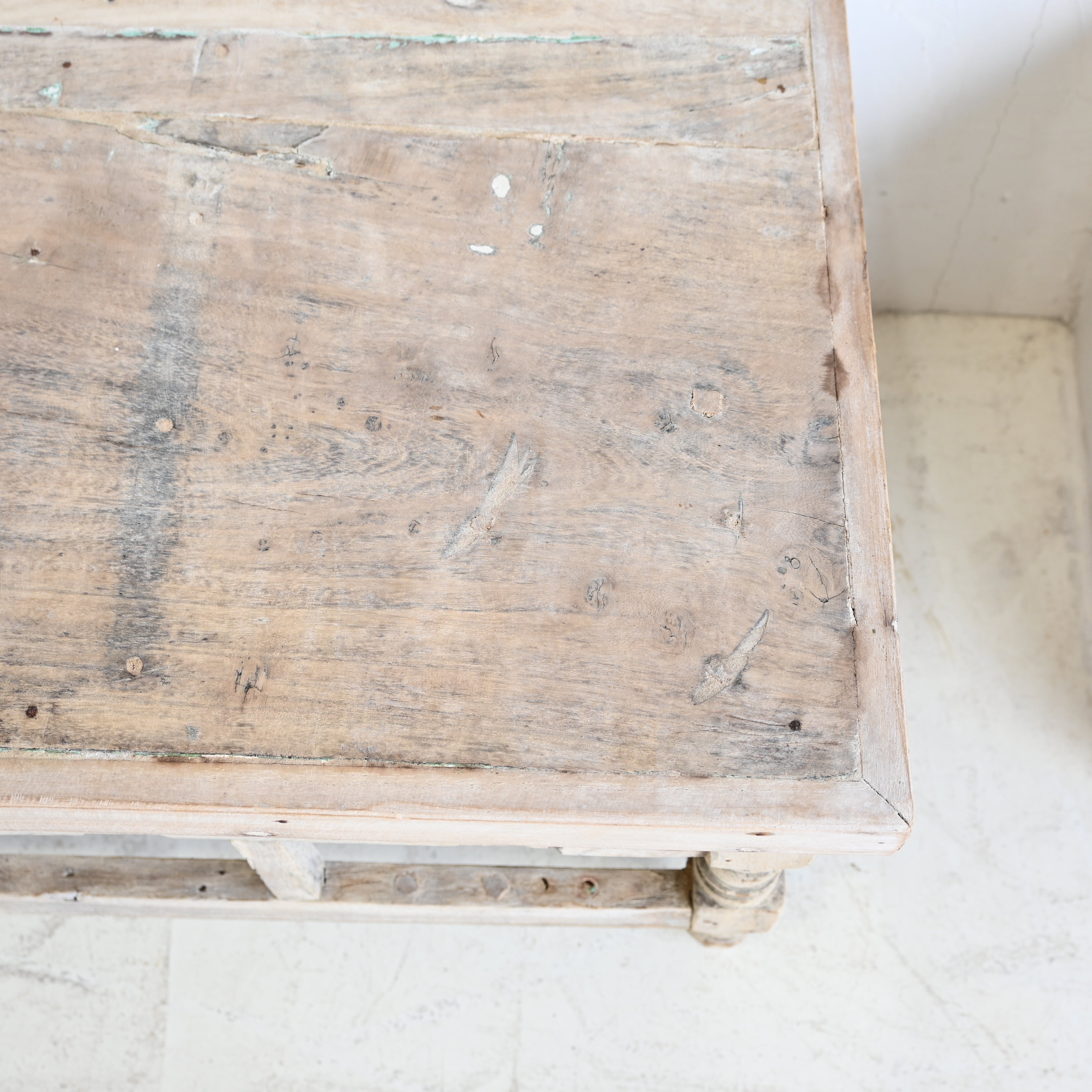 Indian Coffee Table 312656