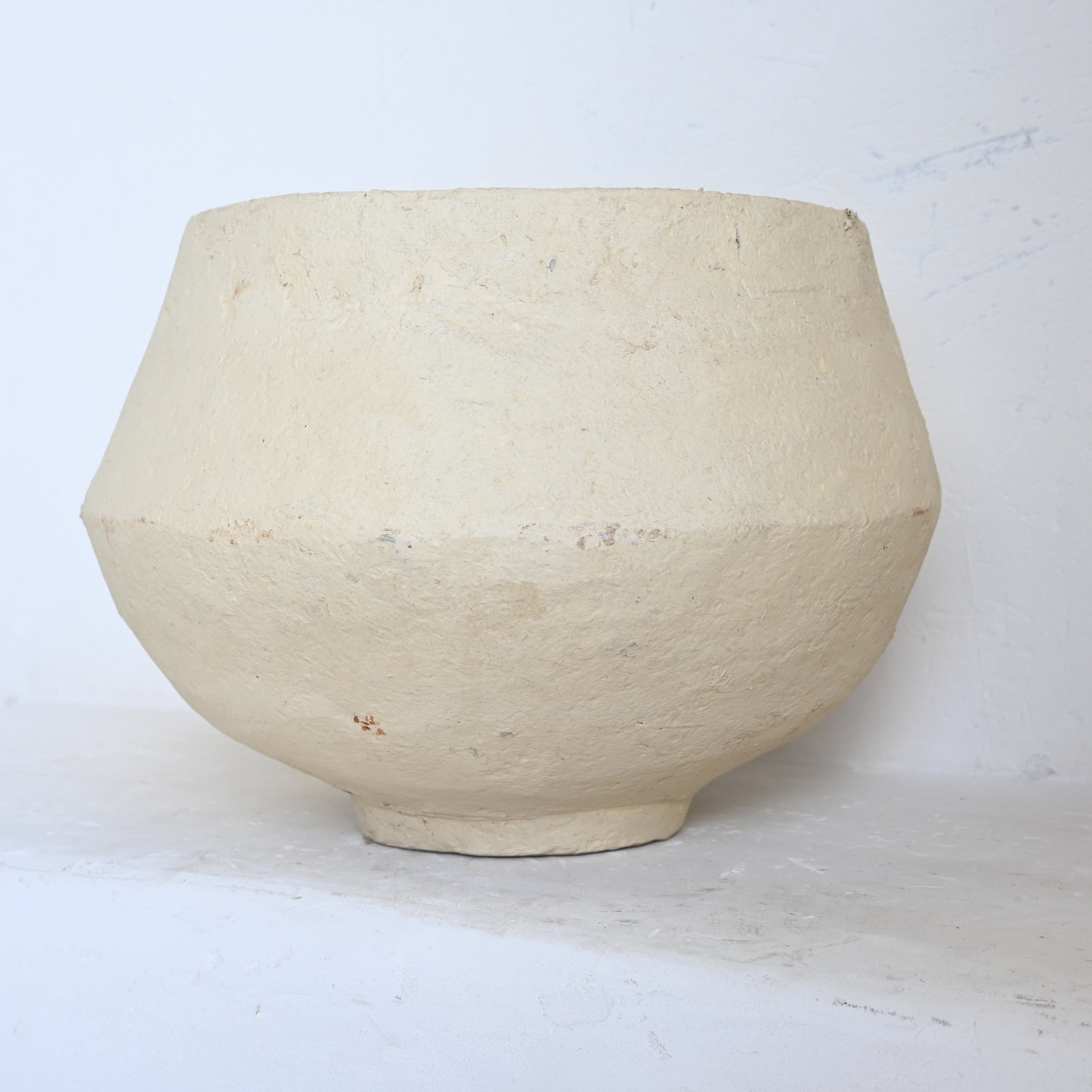 Indian Paper mache pot 304263