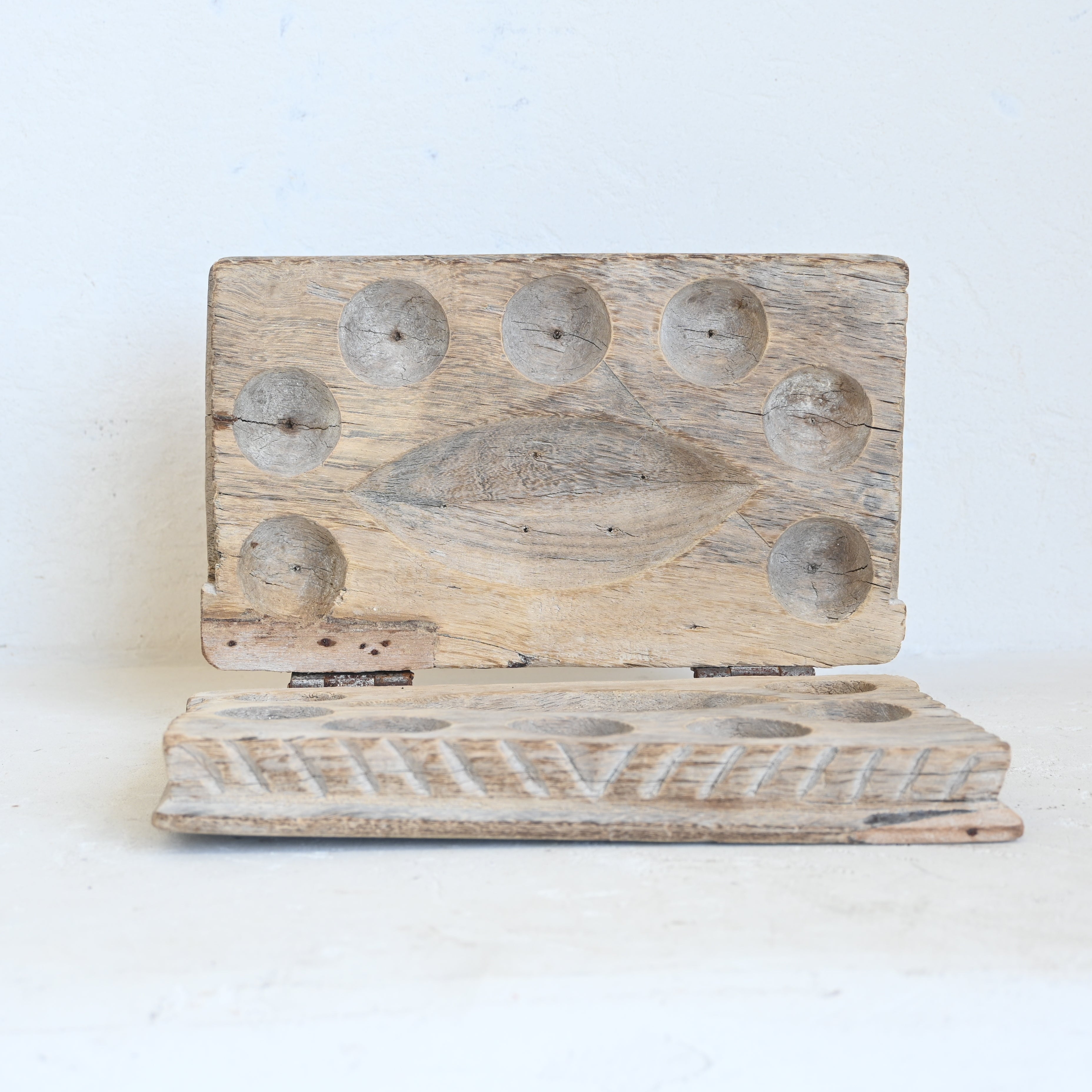 Indian Vintage tika box 275721