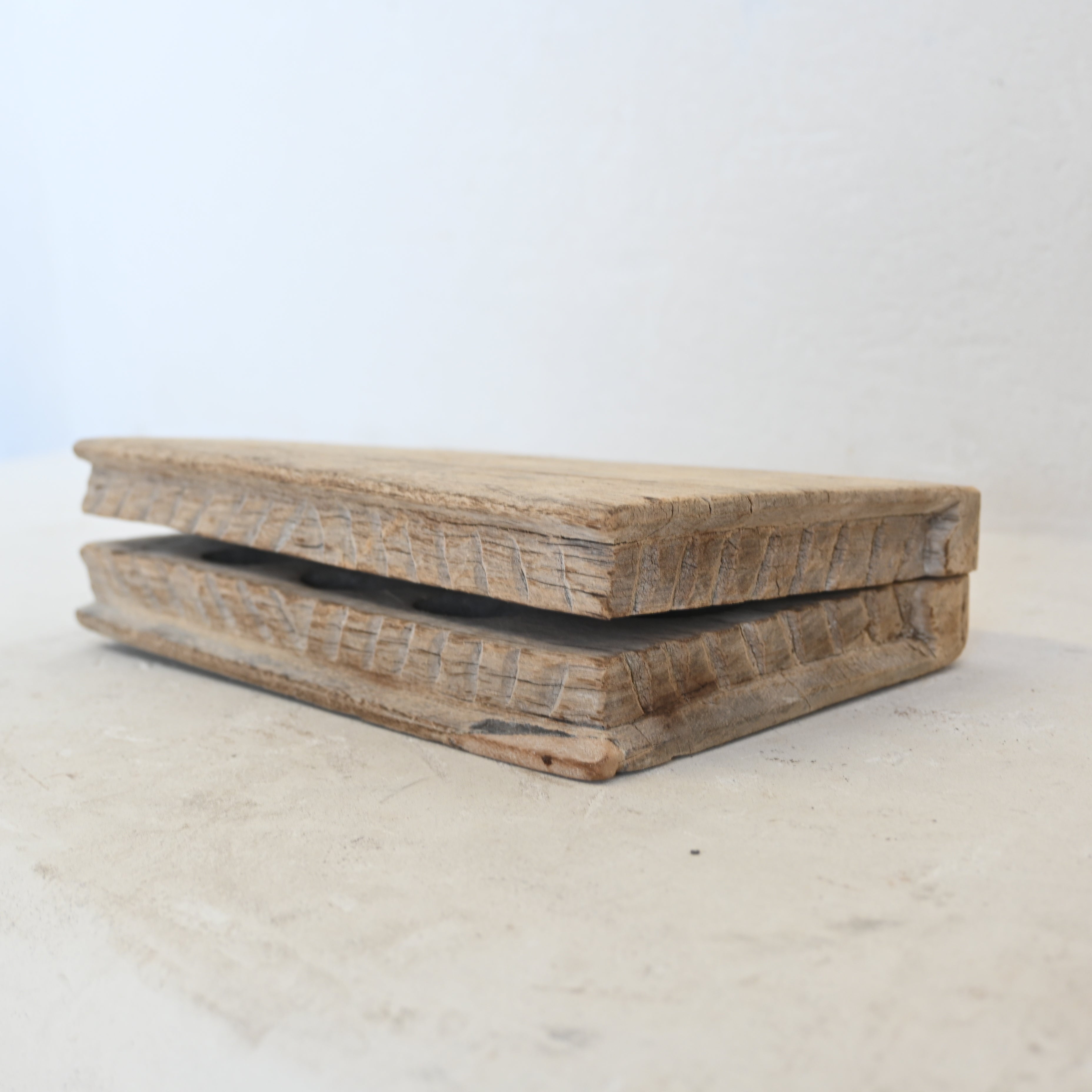 Indian Vintage tika box 275721