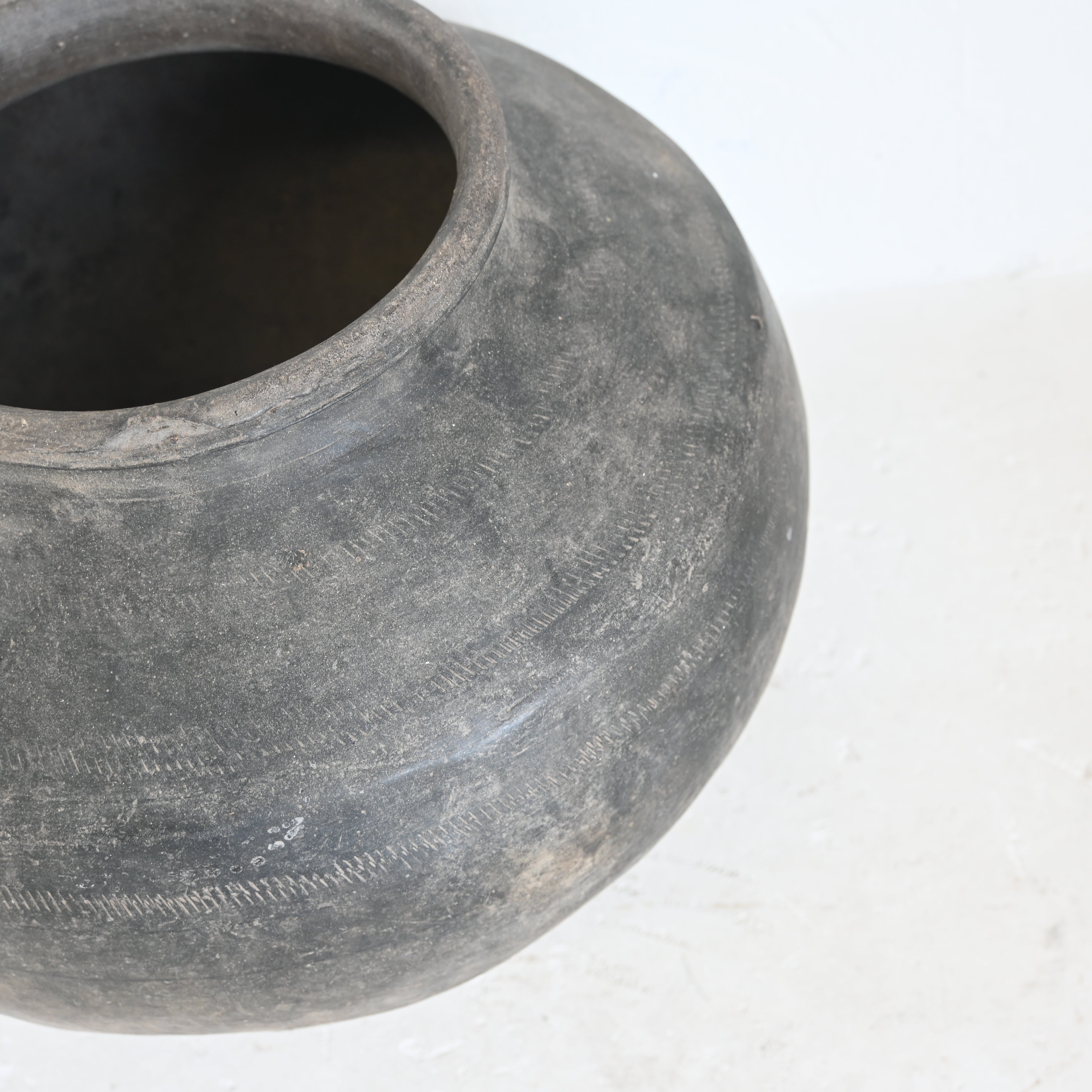 Indian Clay Pot 297133