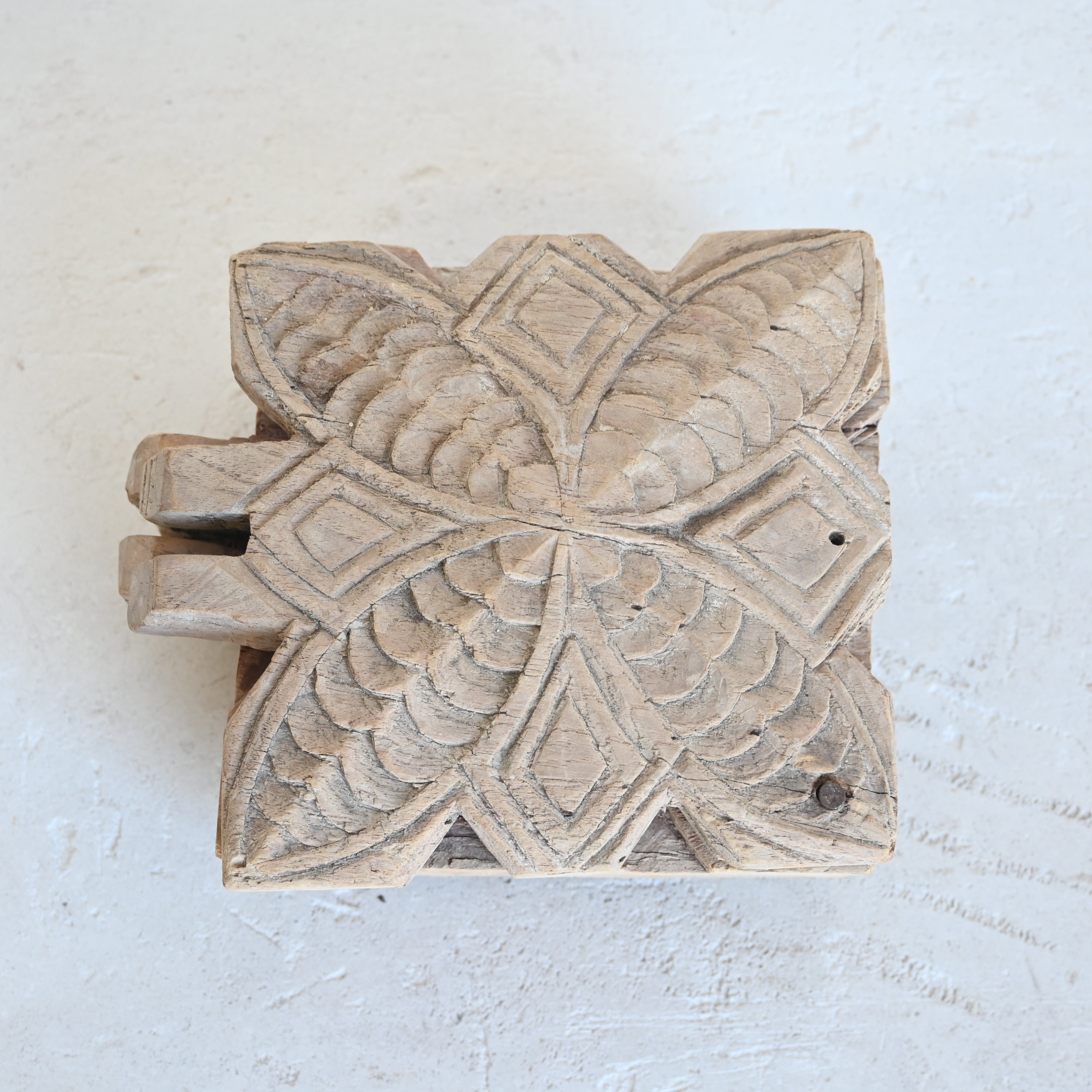 Indian Vintage tika box 326712-3