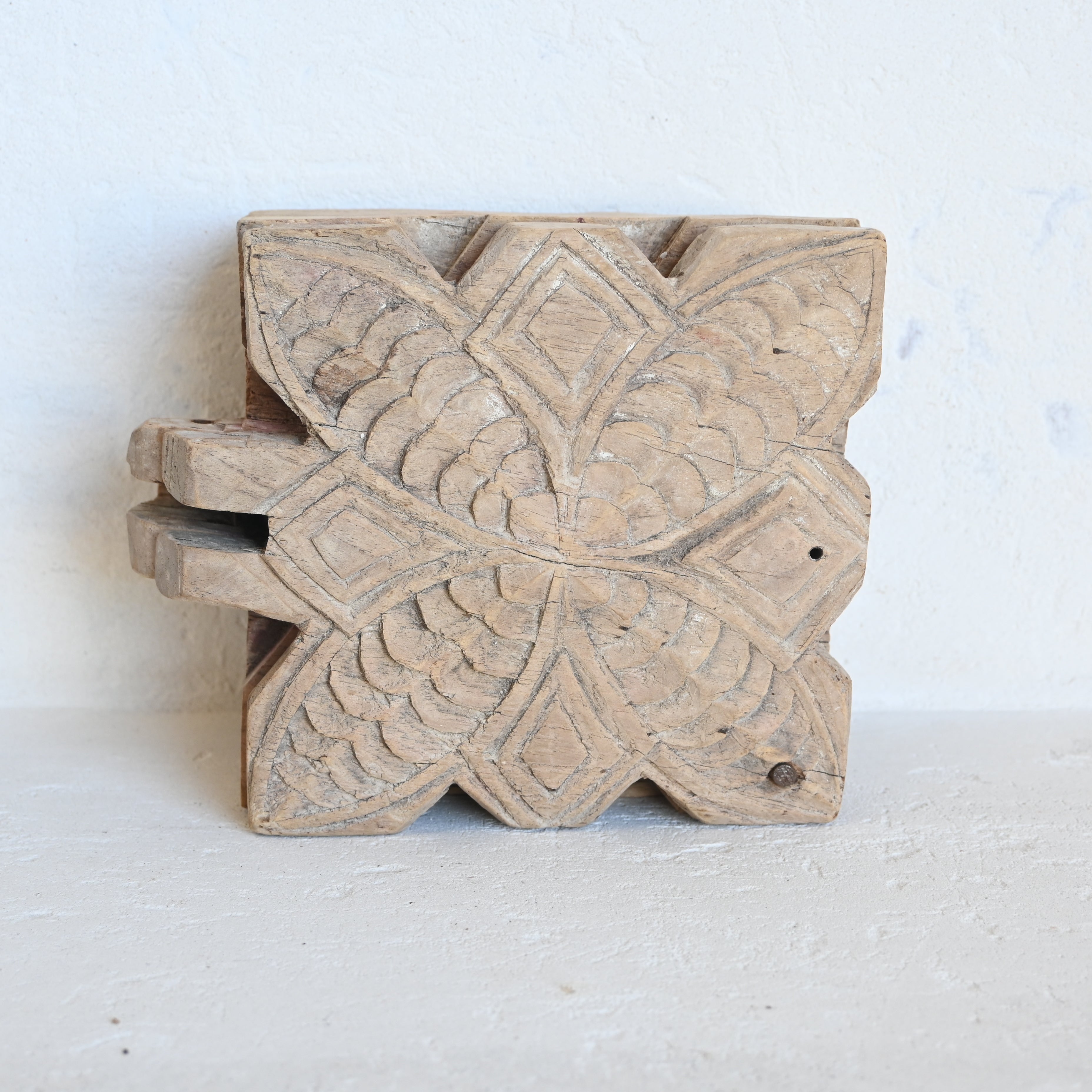 Indian Vintage tika box 326712-3