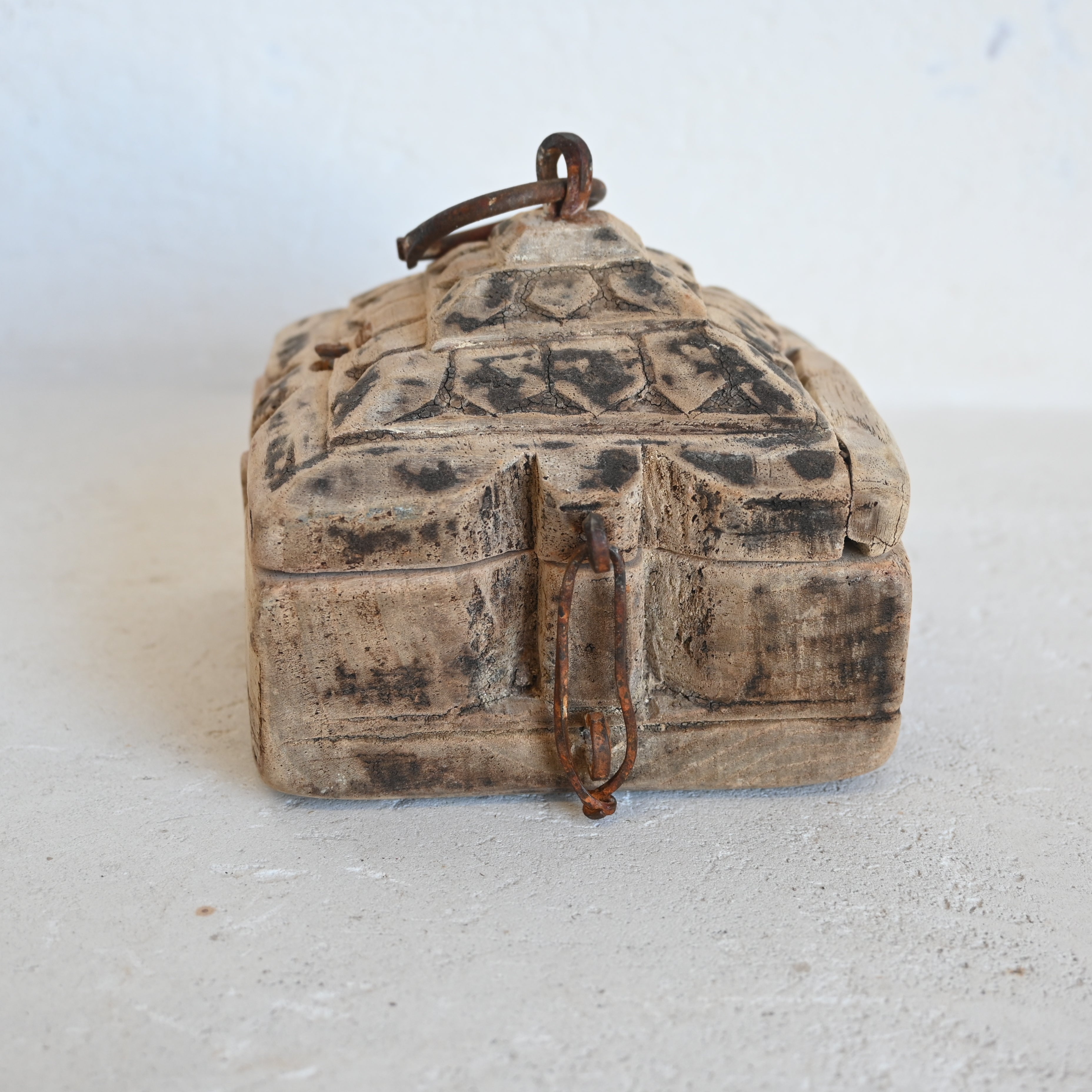 Indian Vintage tika box 326712-7