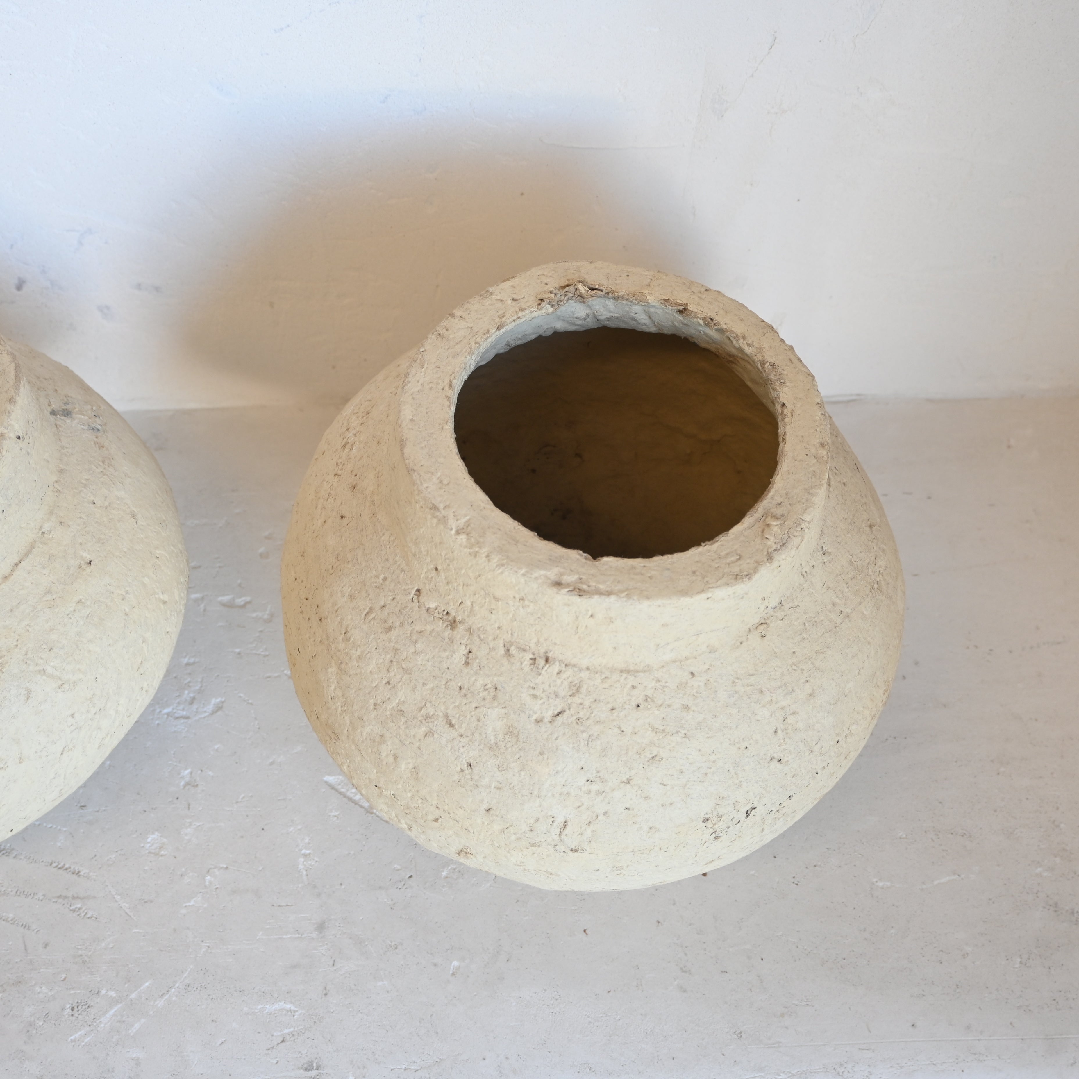 Indian Paper mache pot 325256