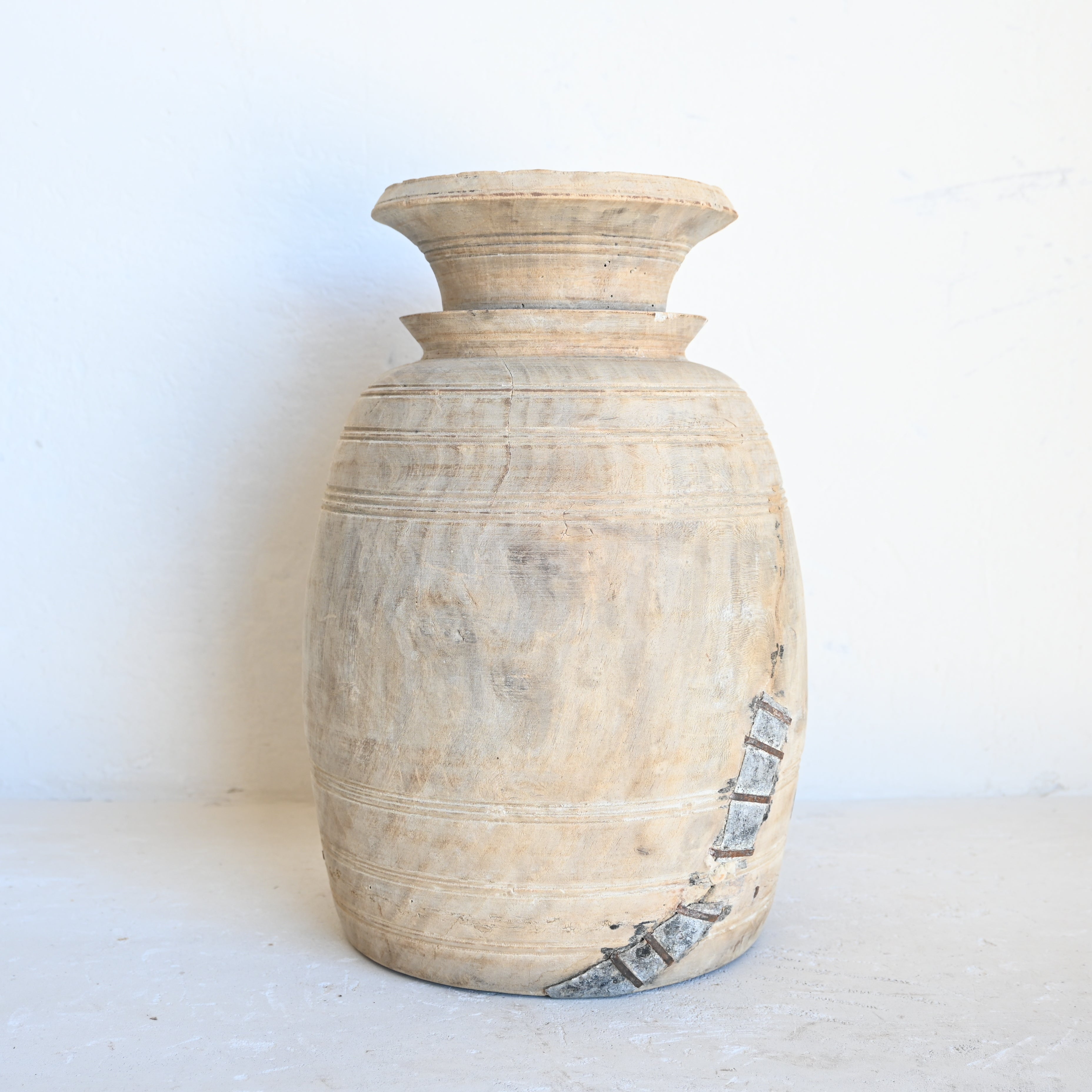 Vintage Indian Pot 317100-1