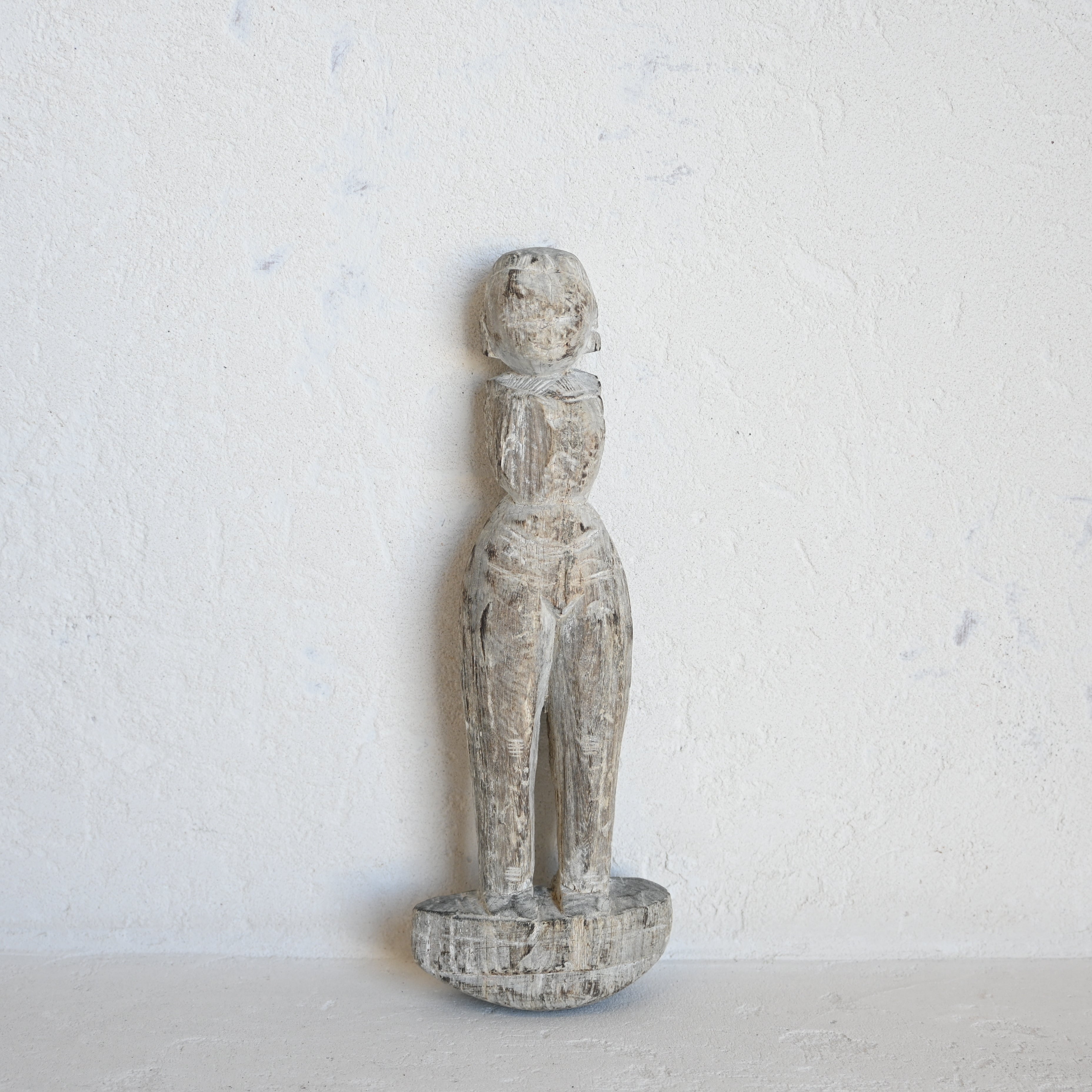 Carved statue 326694