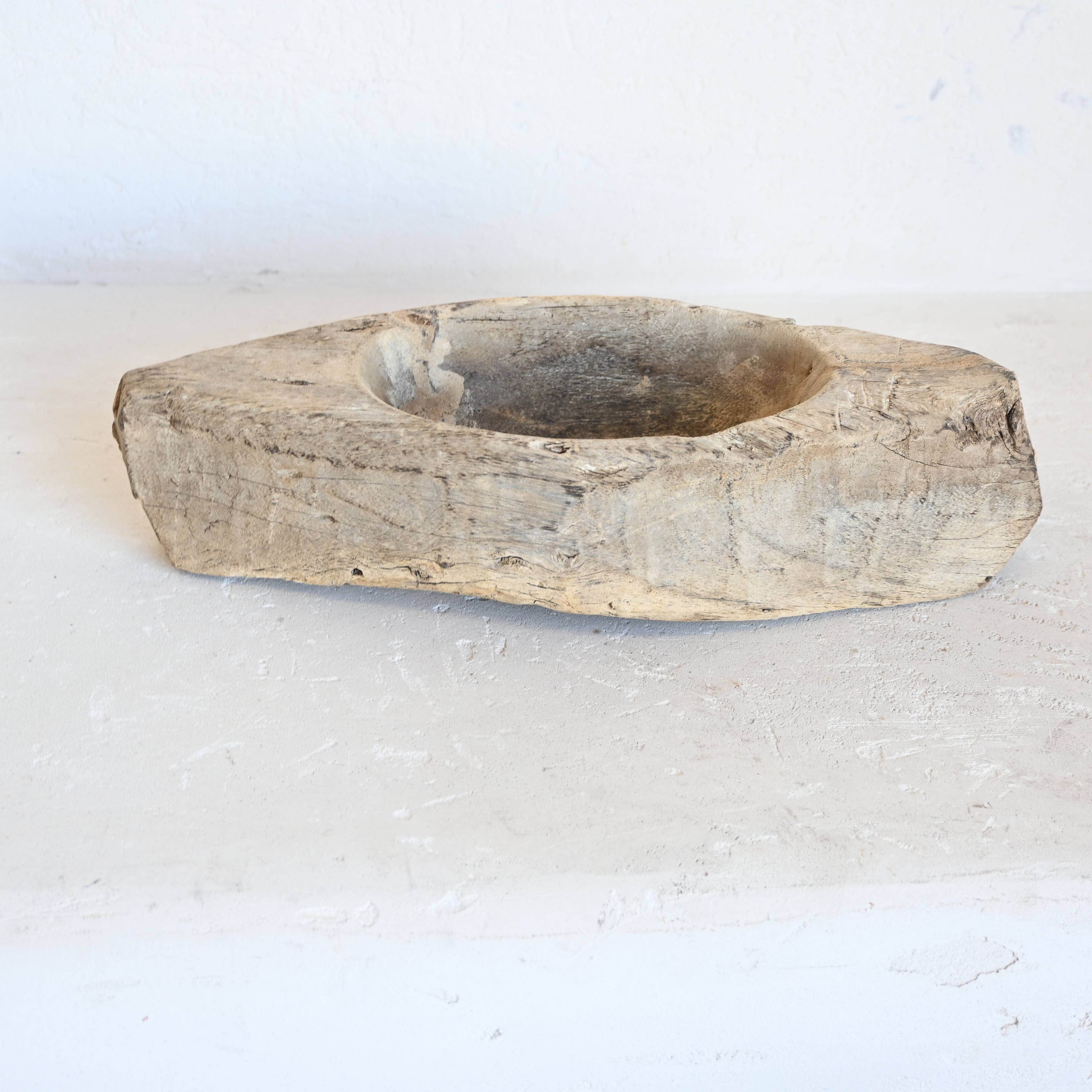 Carved bowl 326729C