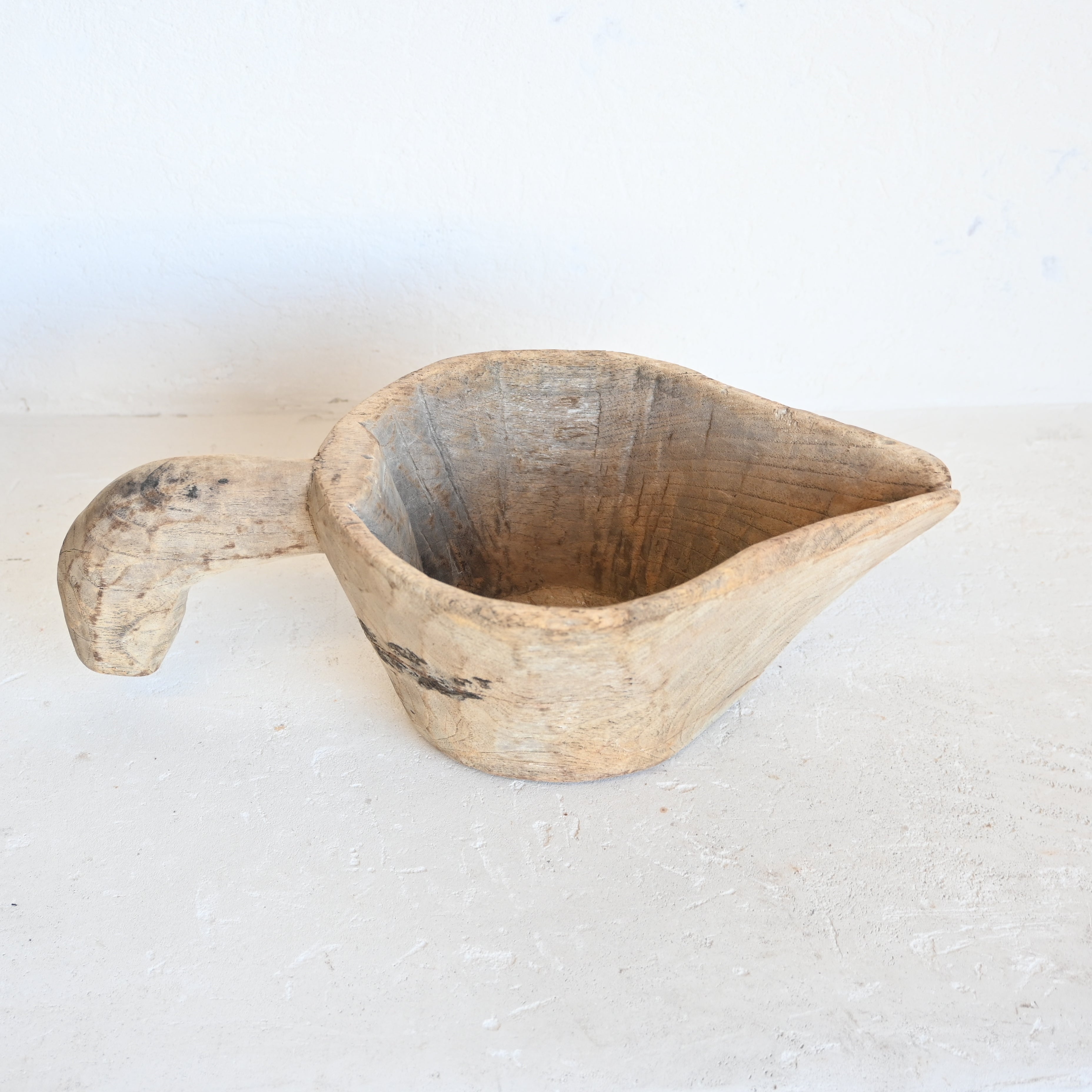 Carved bowl 326729E