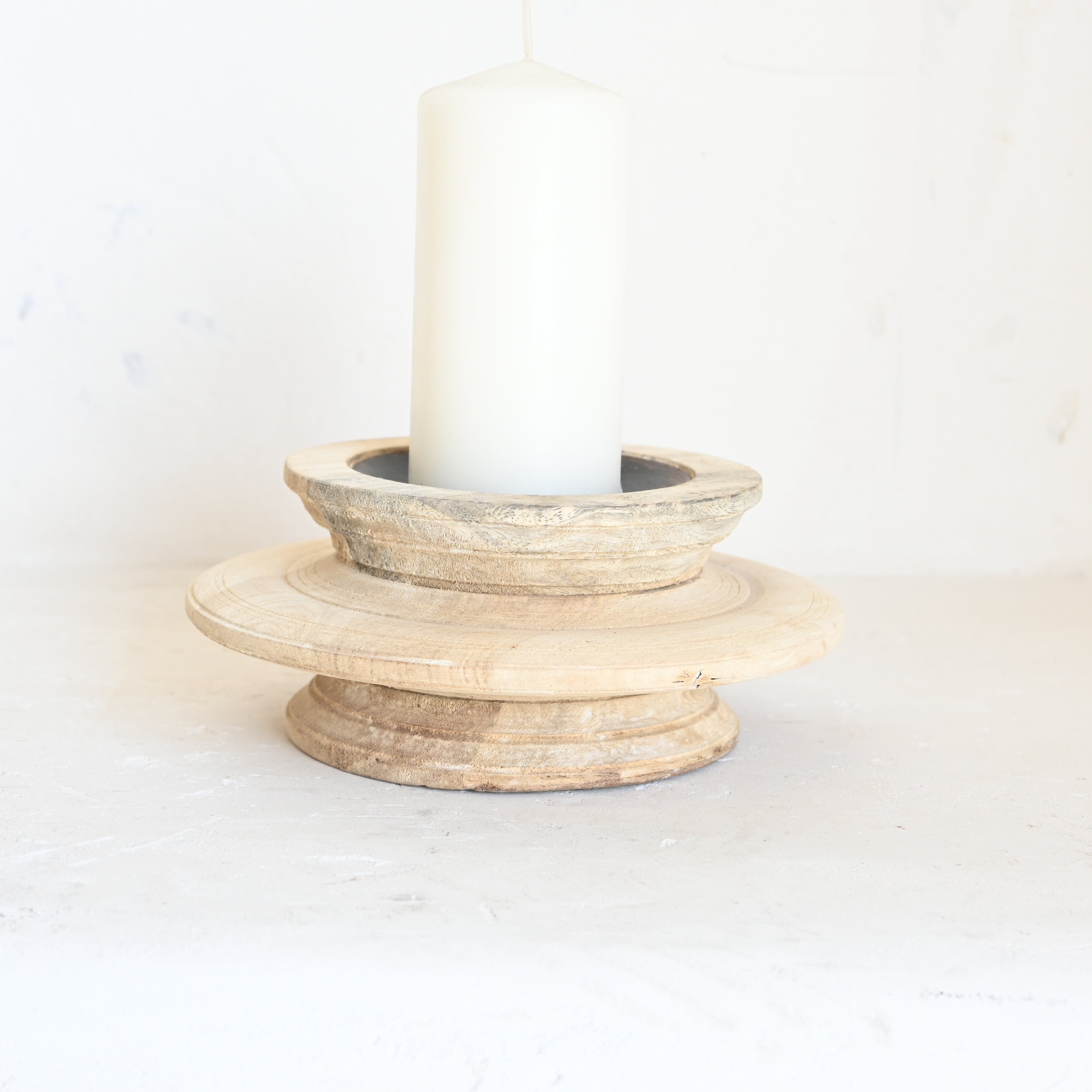 Indian Candle stand 307134