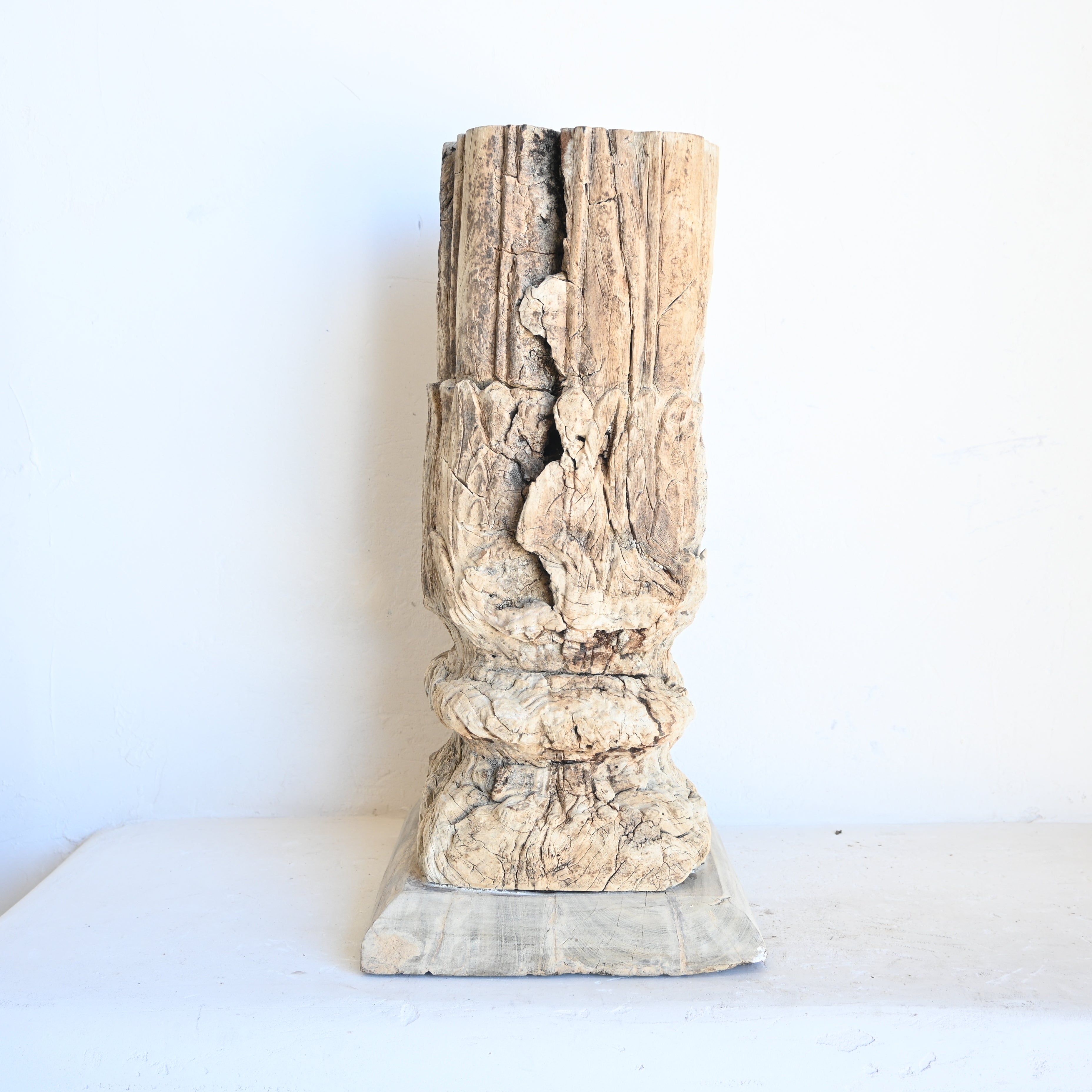 Indian Candle stand 296113 B