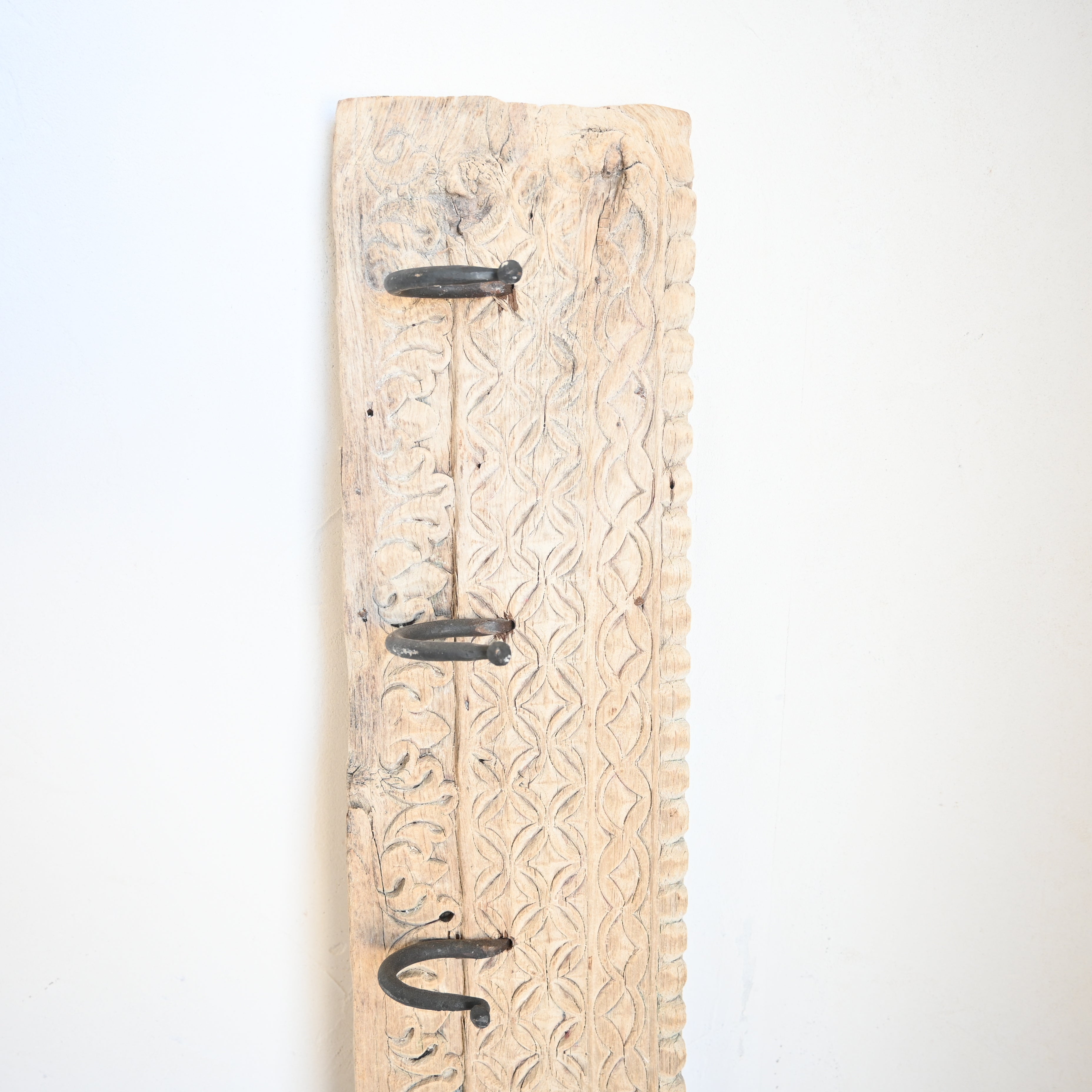 Carved Indian Timber Hook 328531