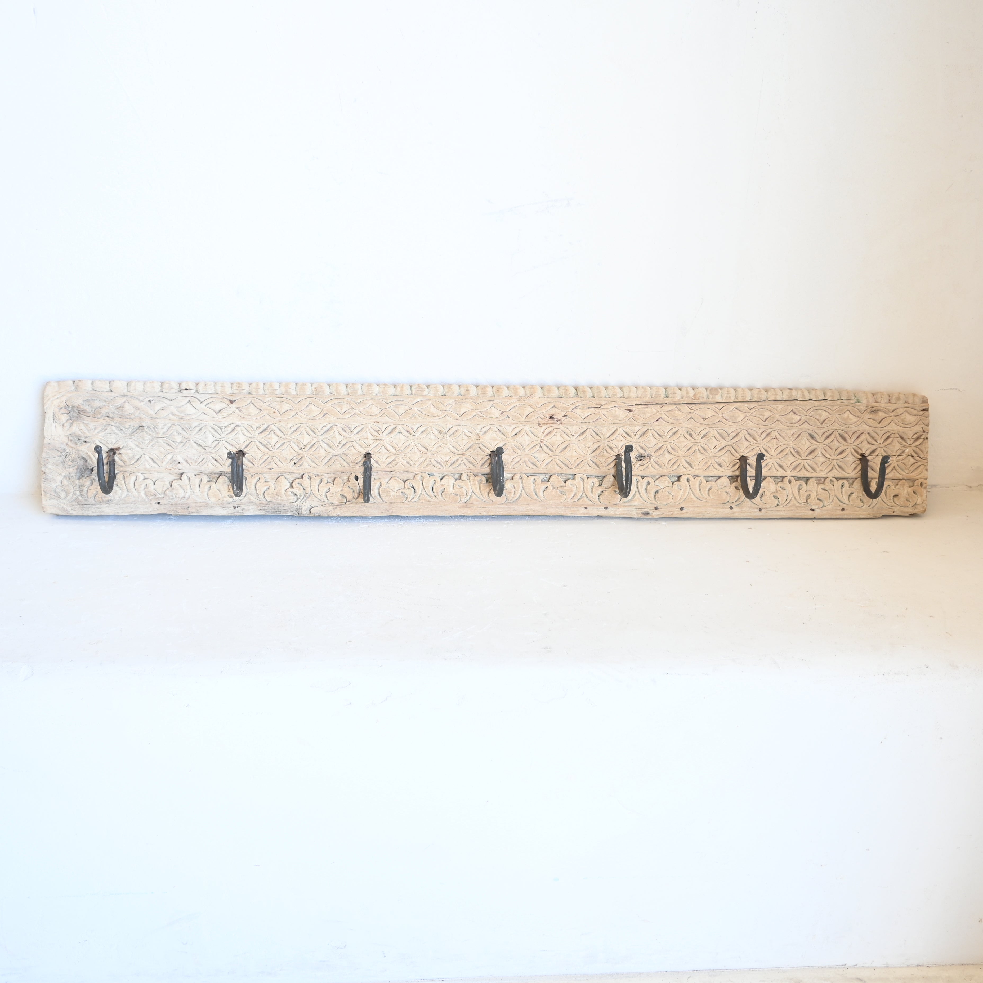 Carved Indian Timber Hook 328531