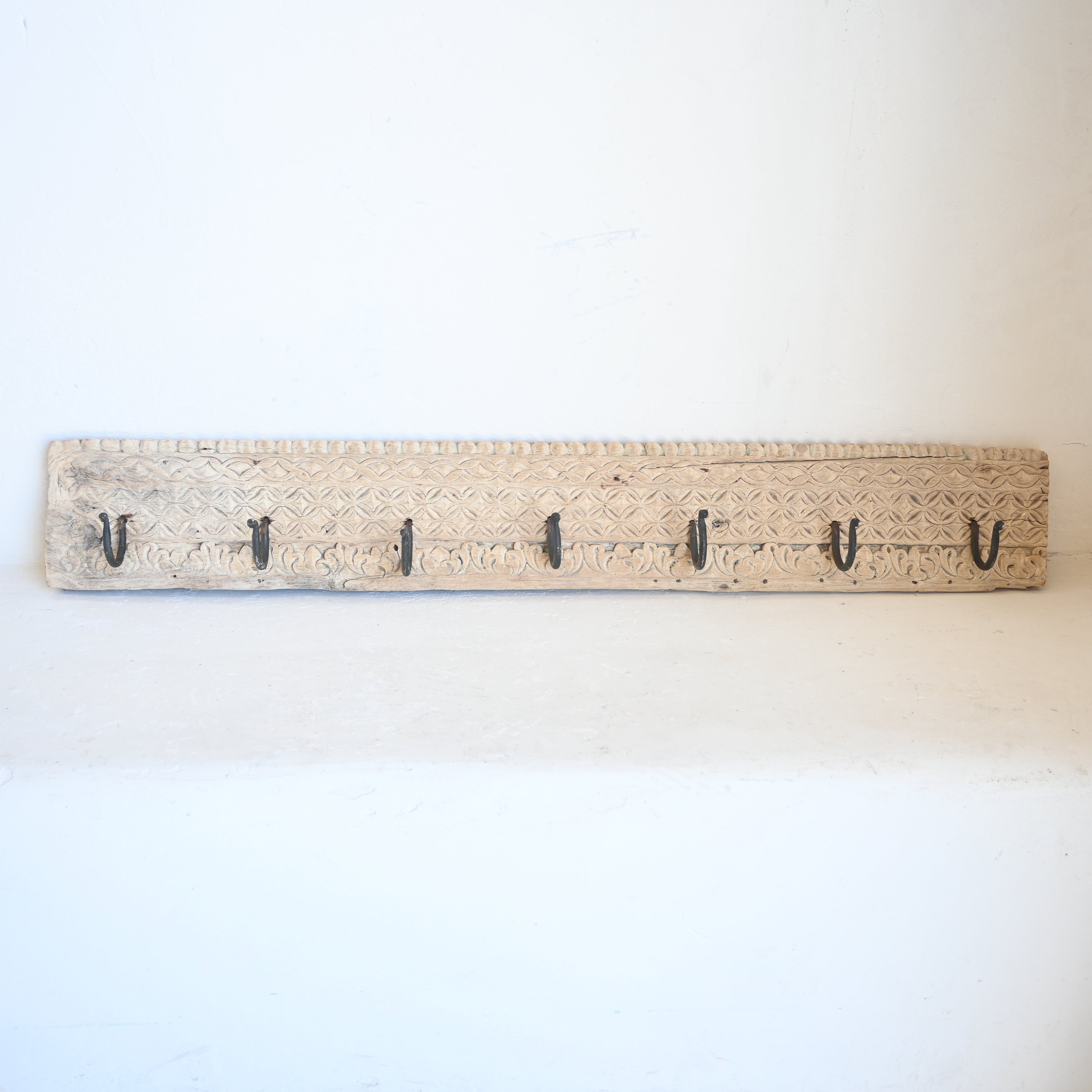 Carved Indian Timber Hook 328531