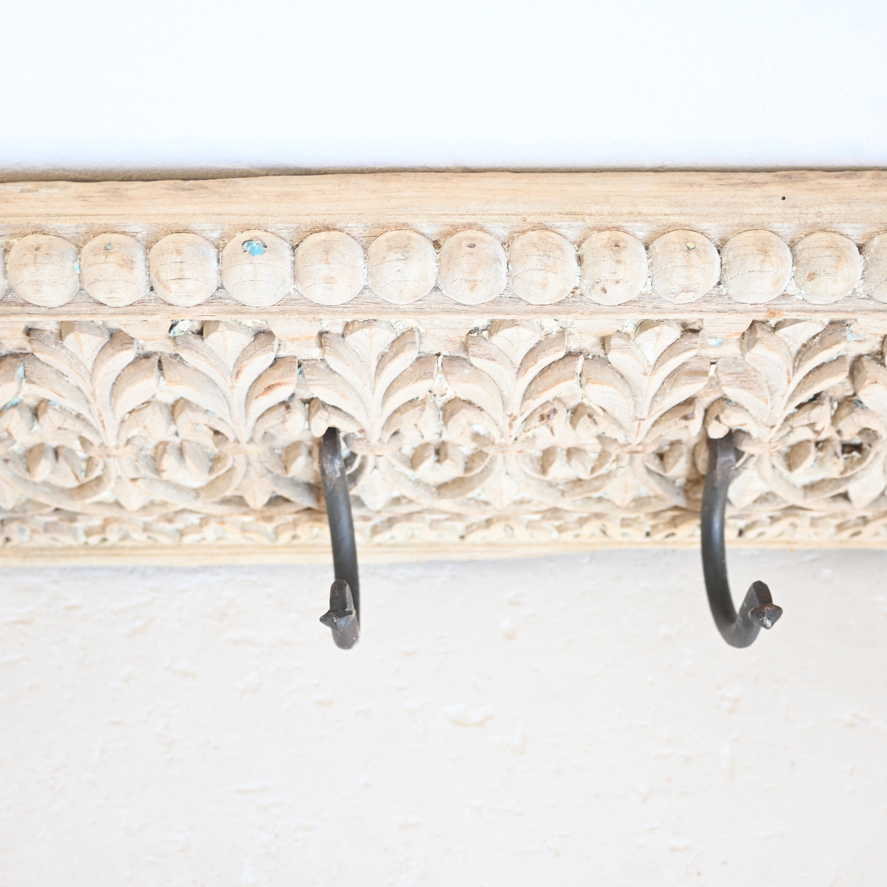 Carved Indian Timber Hook 328173